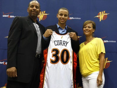 Steph Curry’s Mom Sonya Files For Divorce From Dell Curry After More Than 30 Years Of Marriage