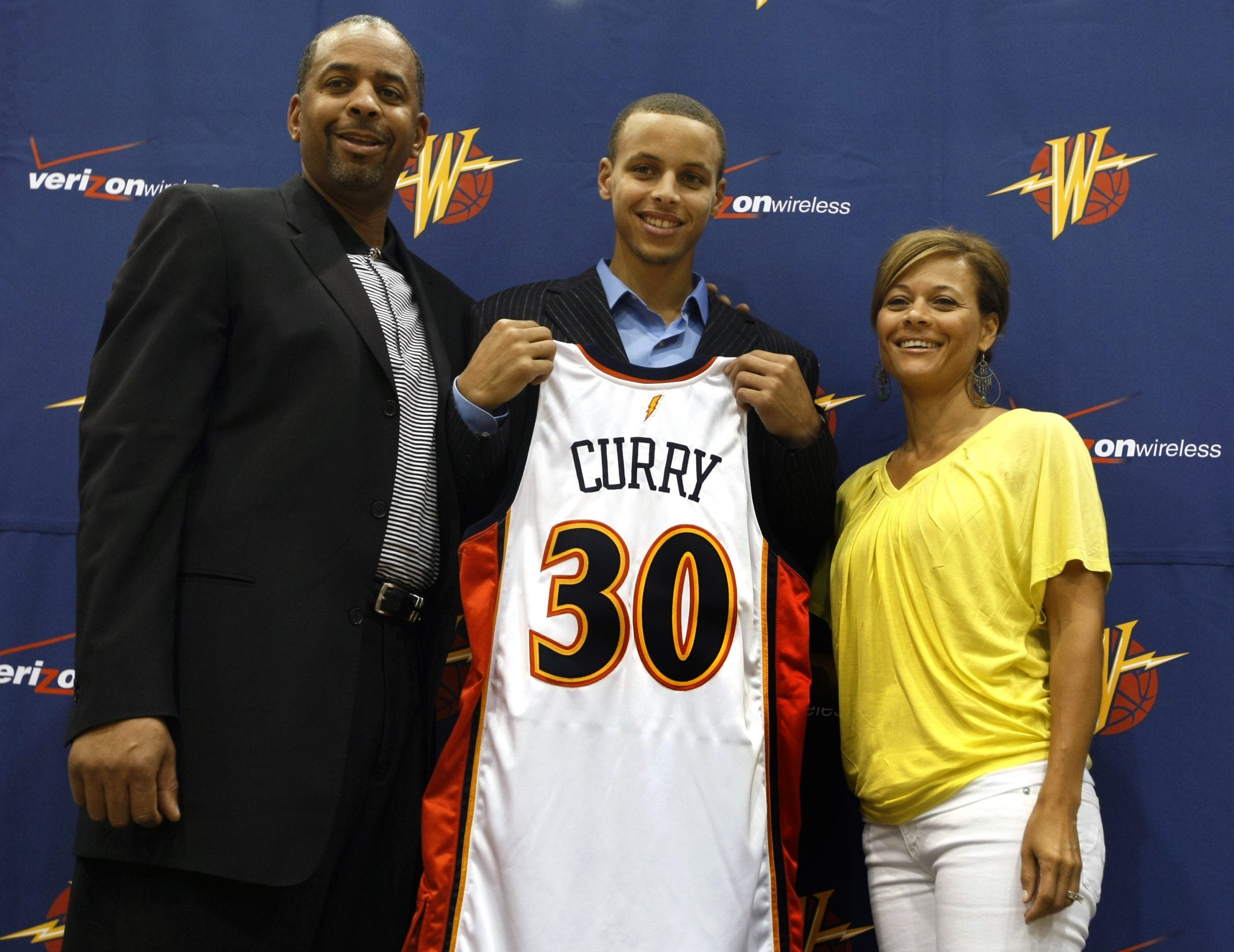 Steph Curry's Mom Sonya Files For Divorce From Dell Curry After More Than 30 Years Of Marriage