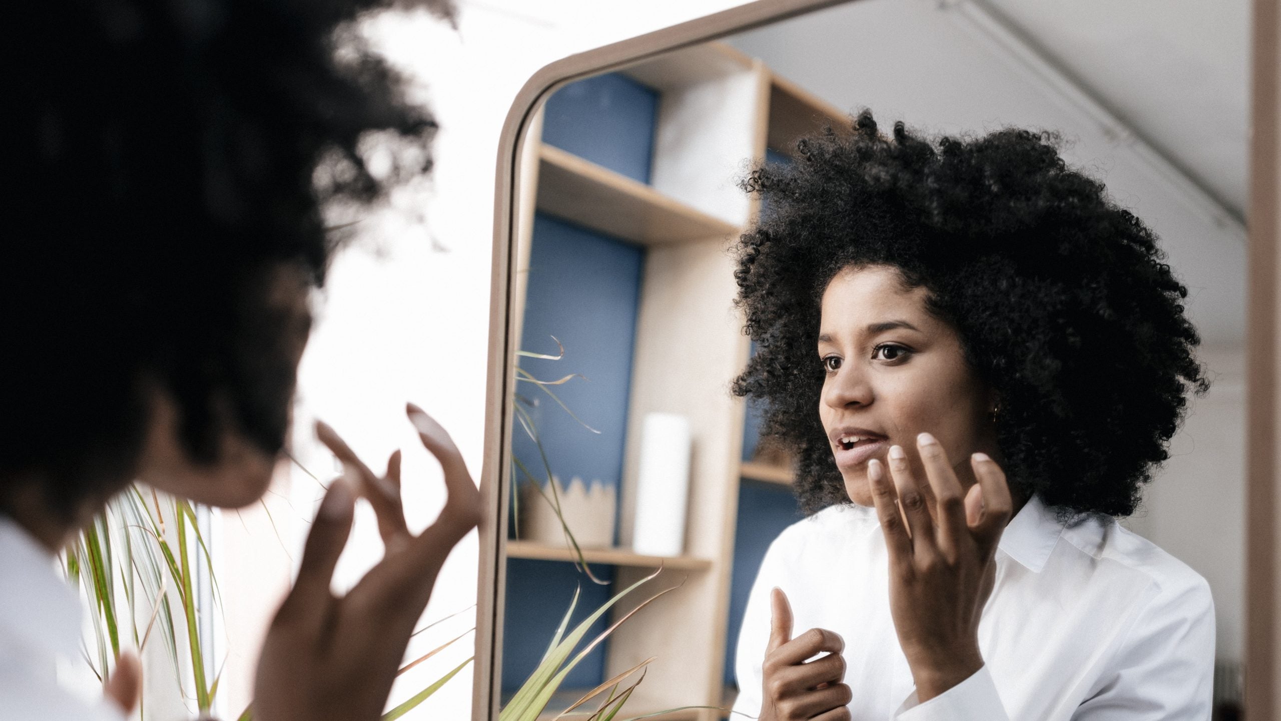 A Guide To Retinol Creams For Black Skin—According To An Expert