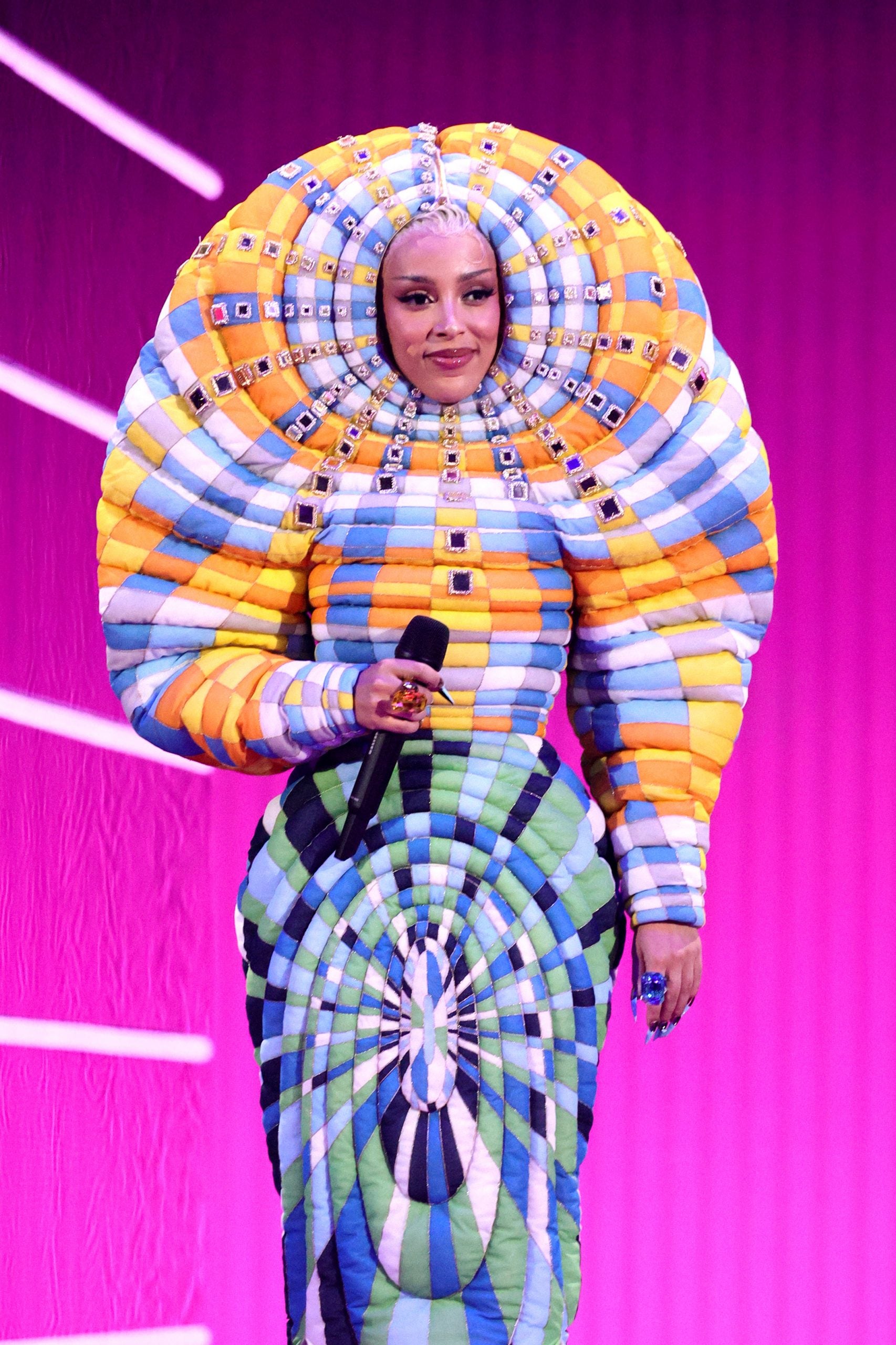 Doja Cat Wore 6 Outfits To The VMA's — And Only She Could Pull Them Off