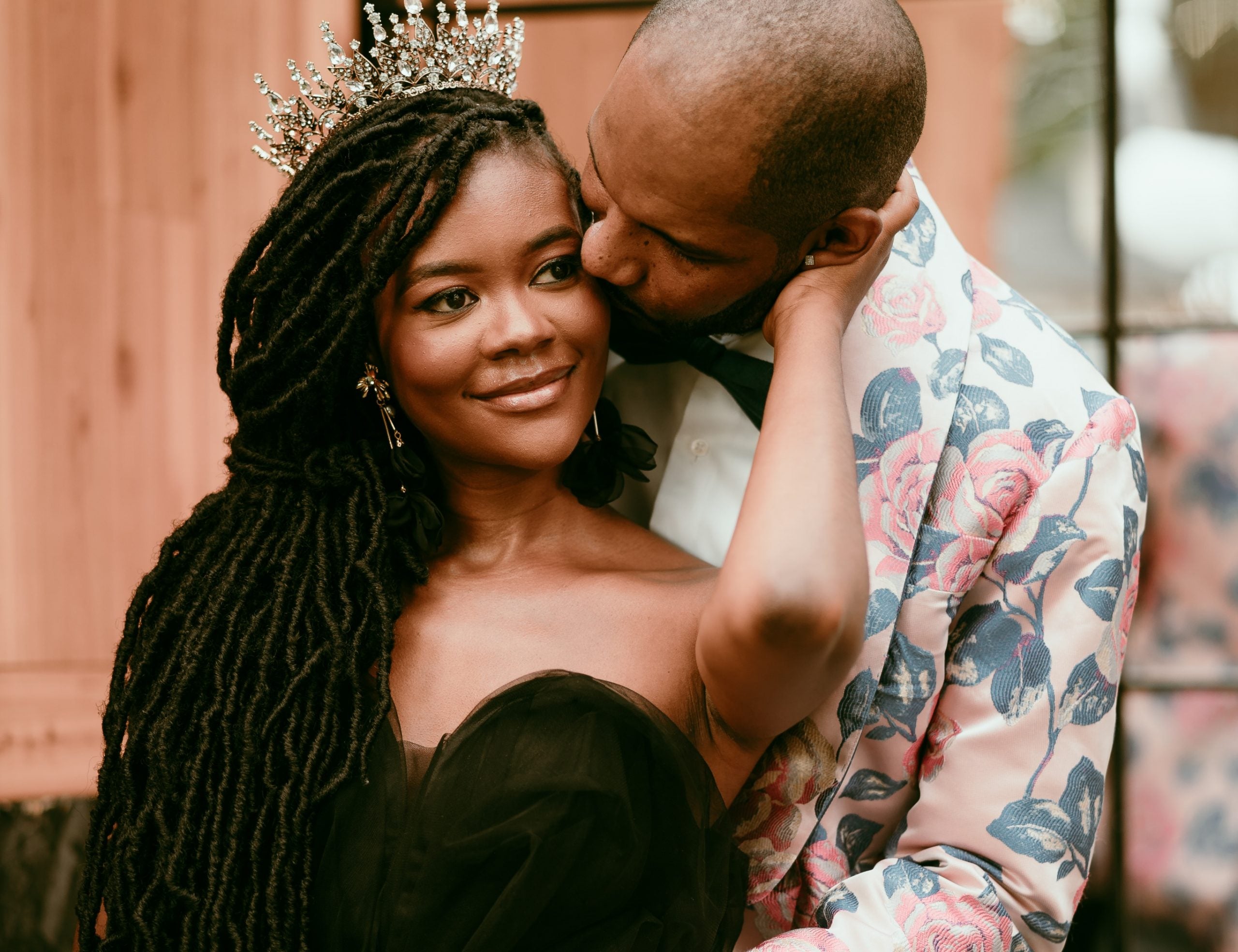 Bridal Bliss: 'Project Runway' Alum Laurie And Damon Had A Brilliant Backyard Wedding In Chi-Town