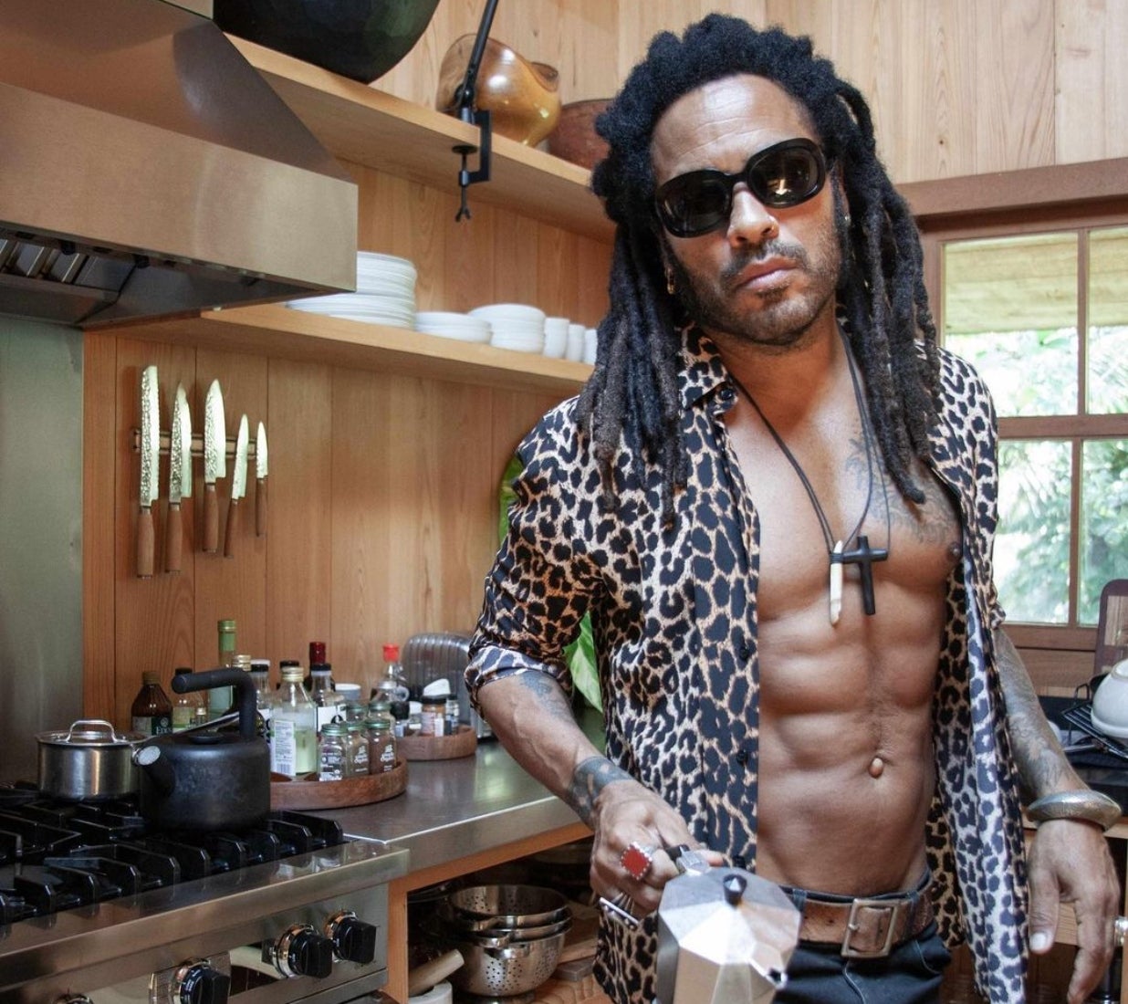 9 Times Lenny Kravitz Played In Our Face With Those Abs