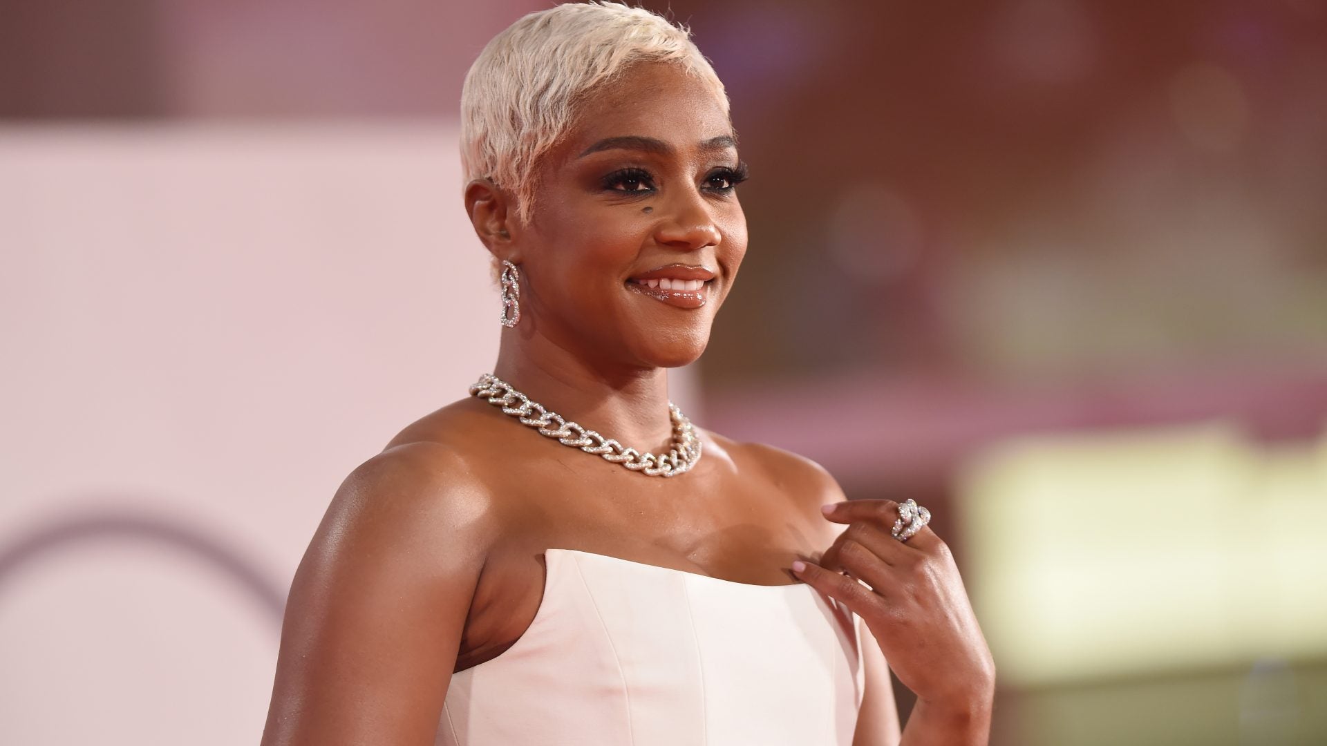 Bald & Beautiful! Tiffany Haddish And Yvonne Orji Get Real About Big Chops on "Red Table Talk"