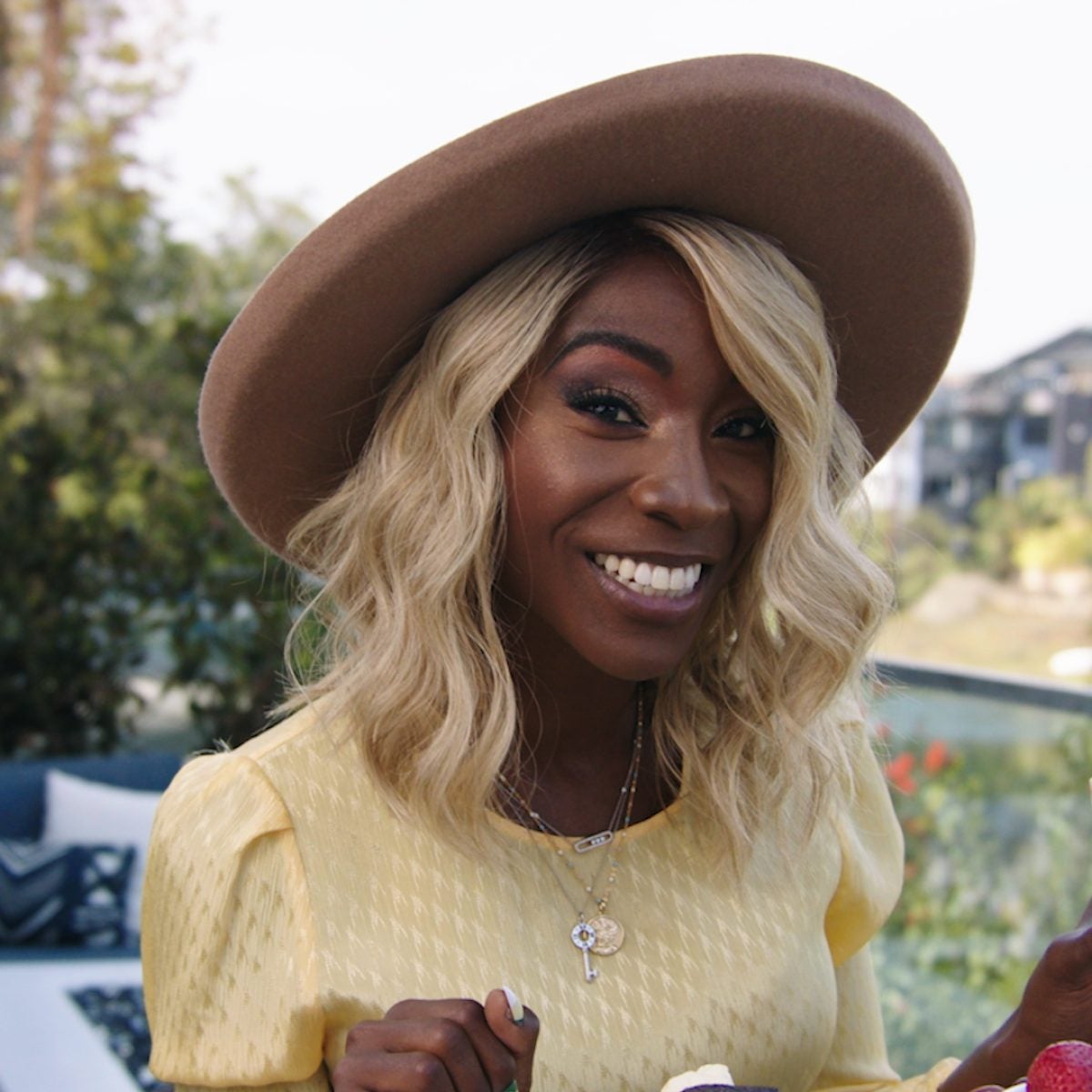 Actress And Bumble User Angelica Ross On Her Biggest Love Lesson And Why Stagnant, 'Unconscious' Men Are A Deal Breaker