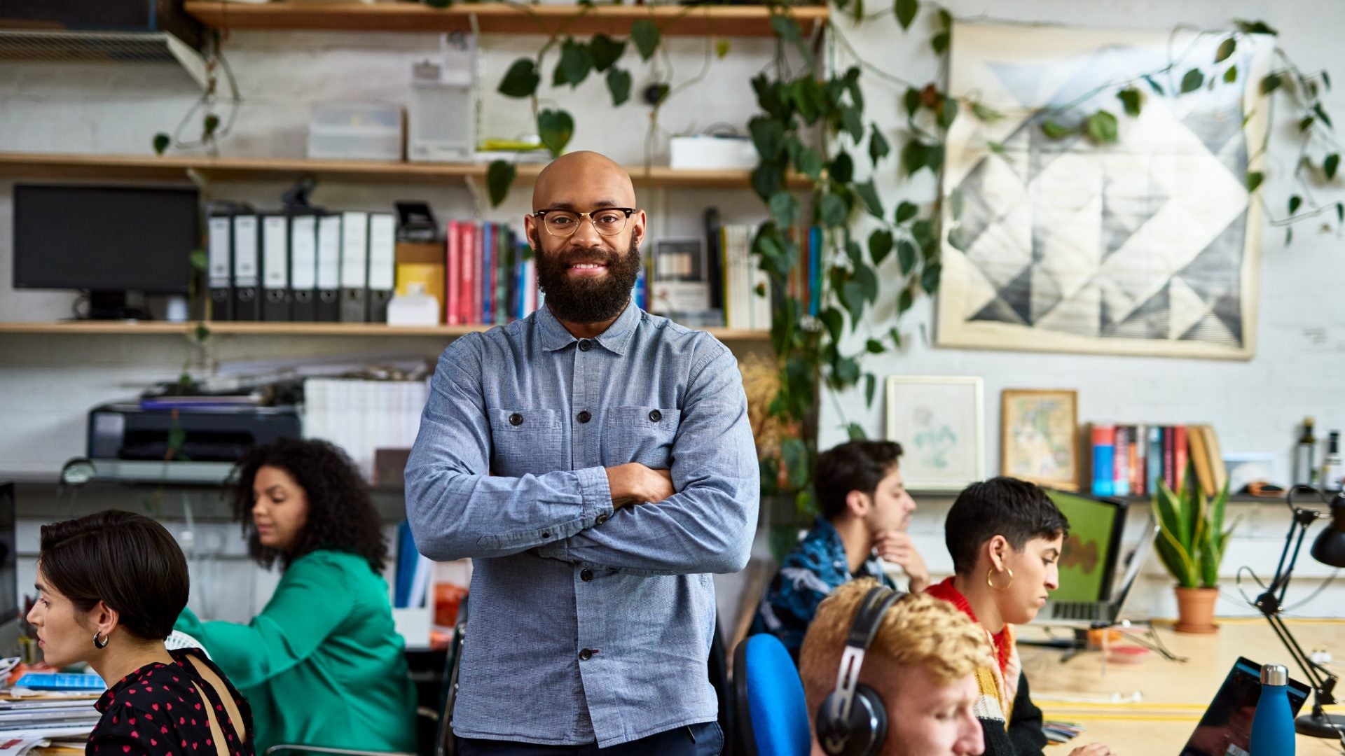 NAACP Empowerment Programs Becomes Part-Owner in Hello Alice to Build Black Generational Wealth