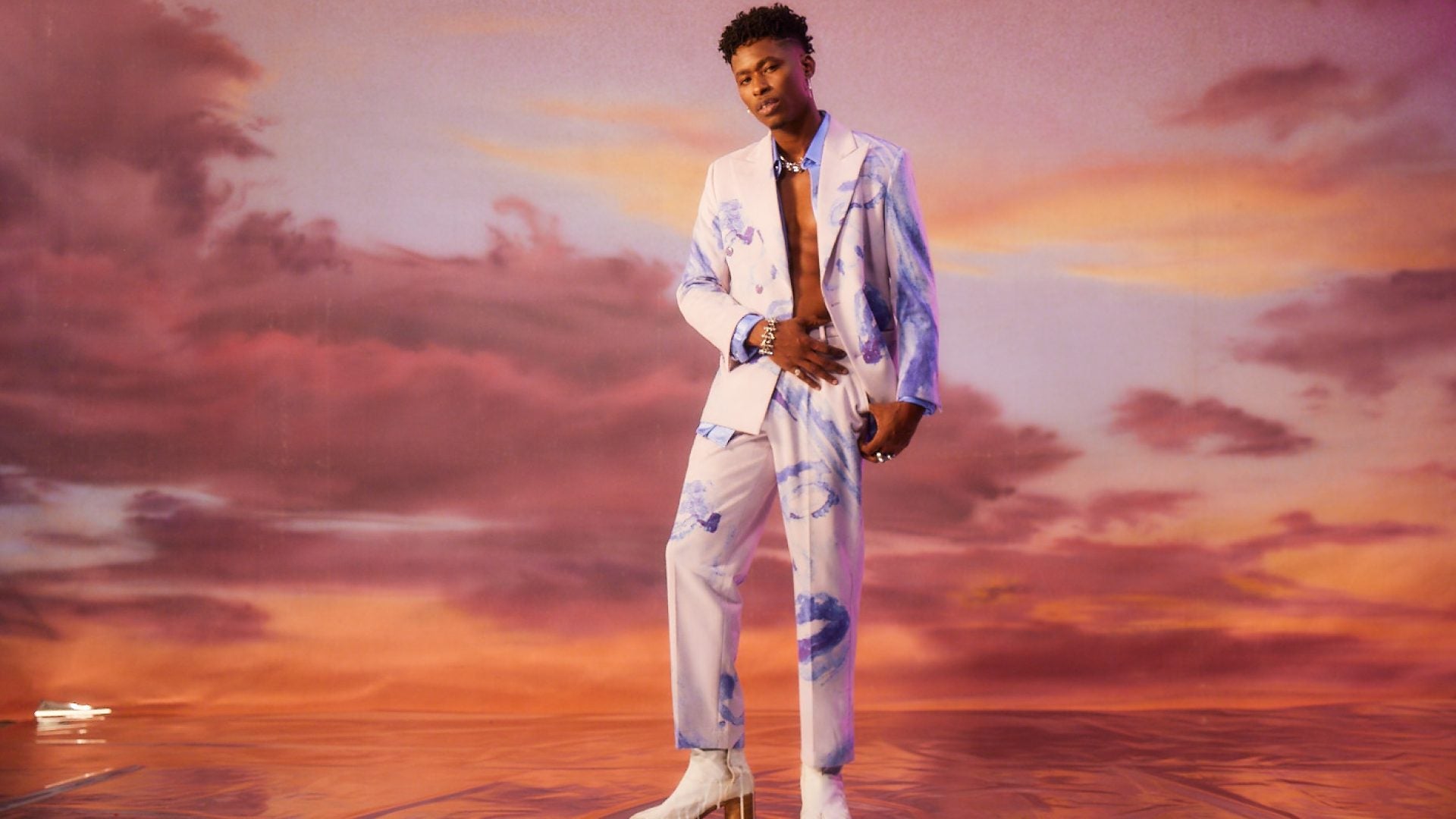 Lucky Daye Is Keeping It Sultry, Sweaty, And Fluid In His Music