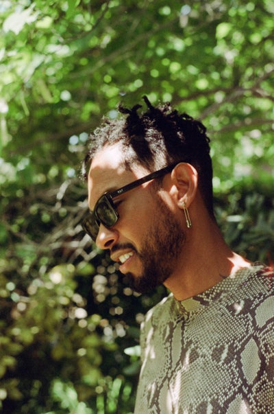 Miguel Releases ‘Clarity Trip,’ Music For You To Vibe To In A Whole New Way