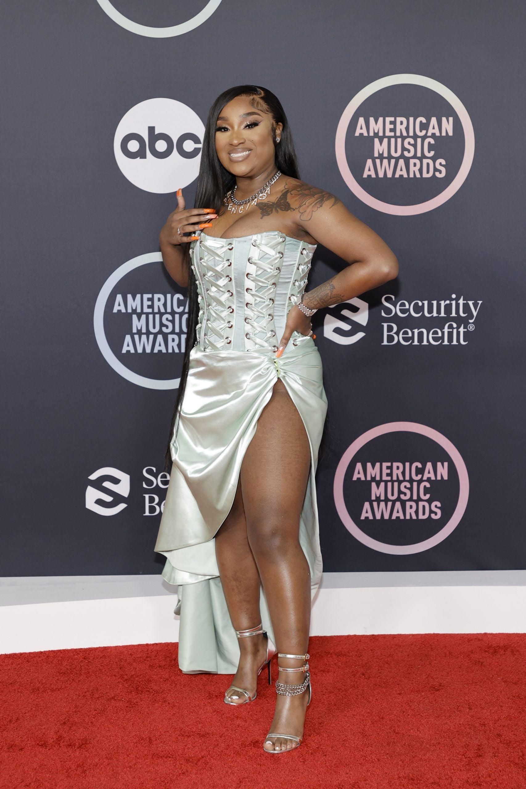 Starz Light Up The 2021 AMA's Red Carpet