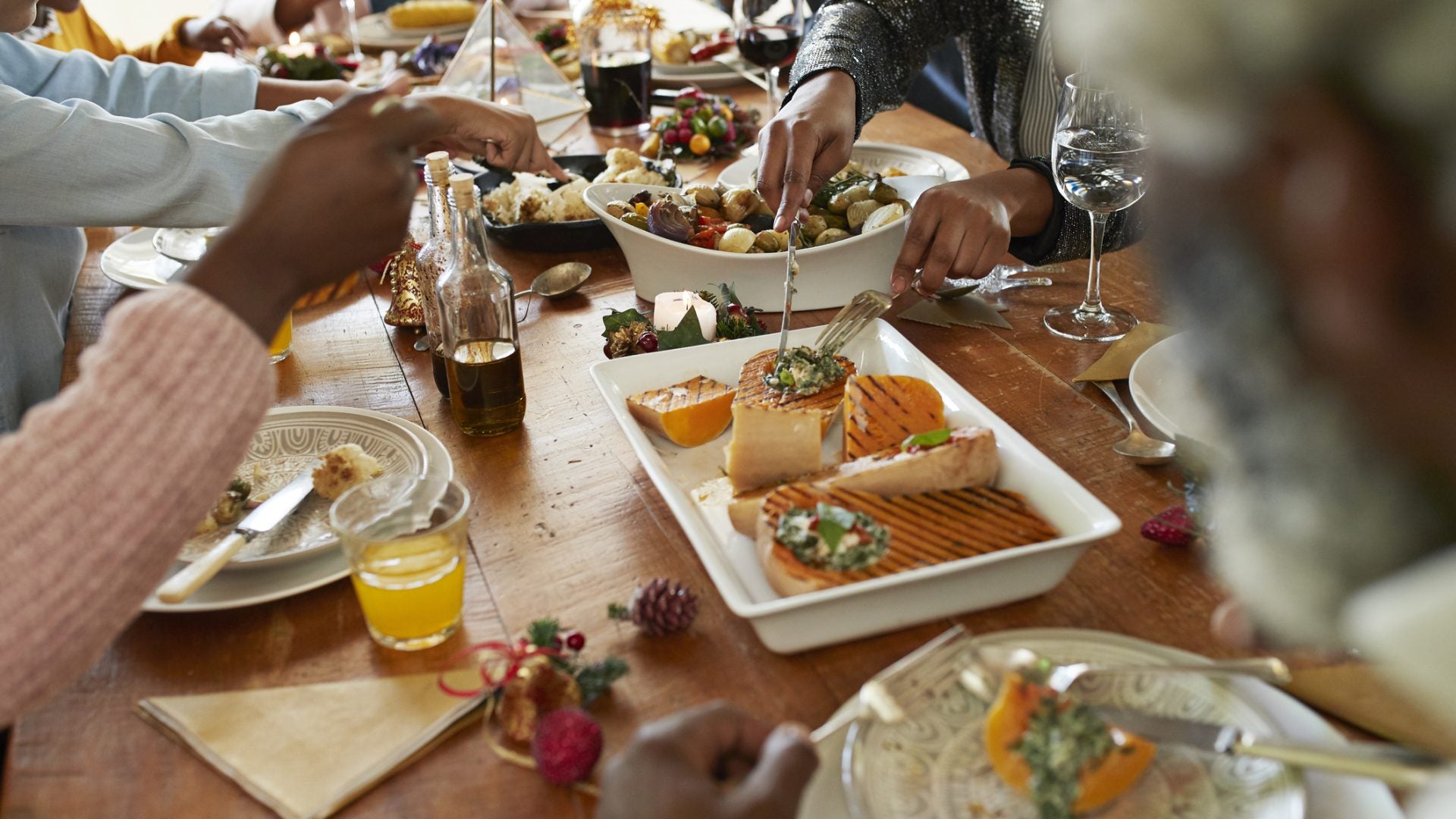 Guess Who's Coming To Dinner: How To Safely Host Holiday Guests — Vaccinated And Unvaccinated