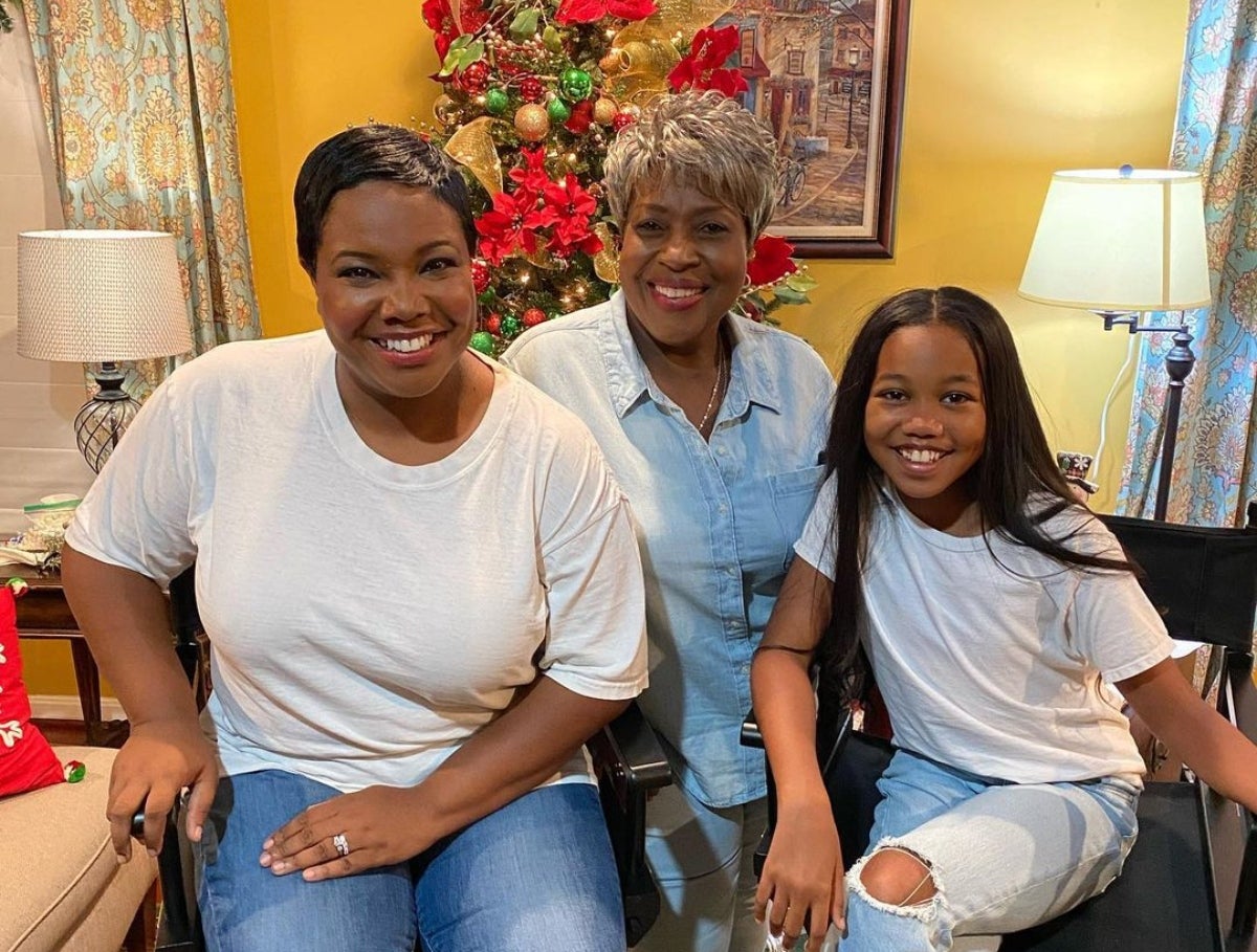 Kellie S. Williams Reunites With TV Mom On Set Of Daughter's New Film