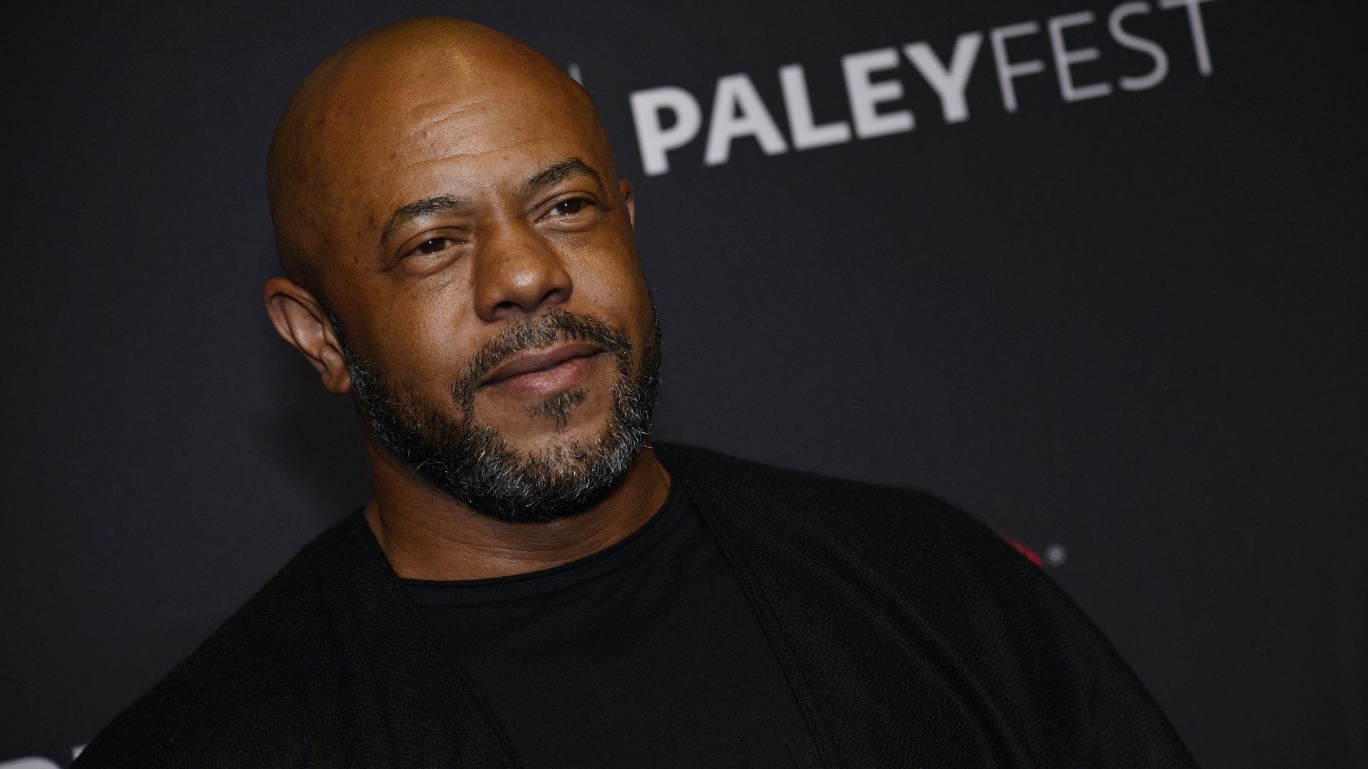 '9-1-1' Star Rockmond Dunbar Leaves The Show Over COVID-19 Vaccine Requirements