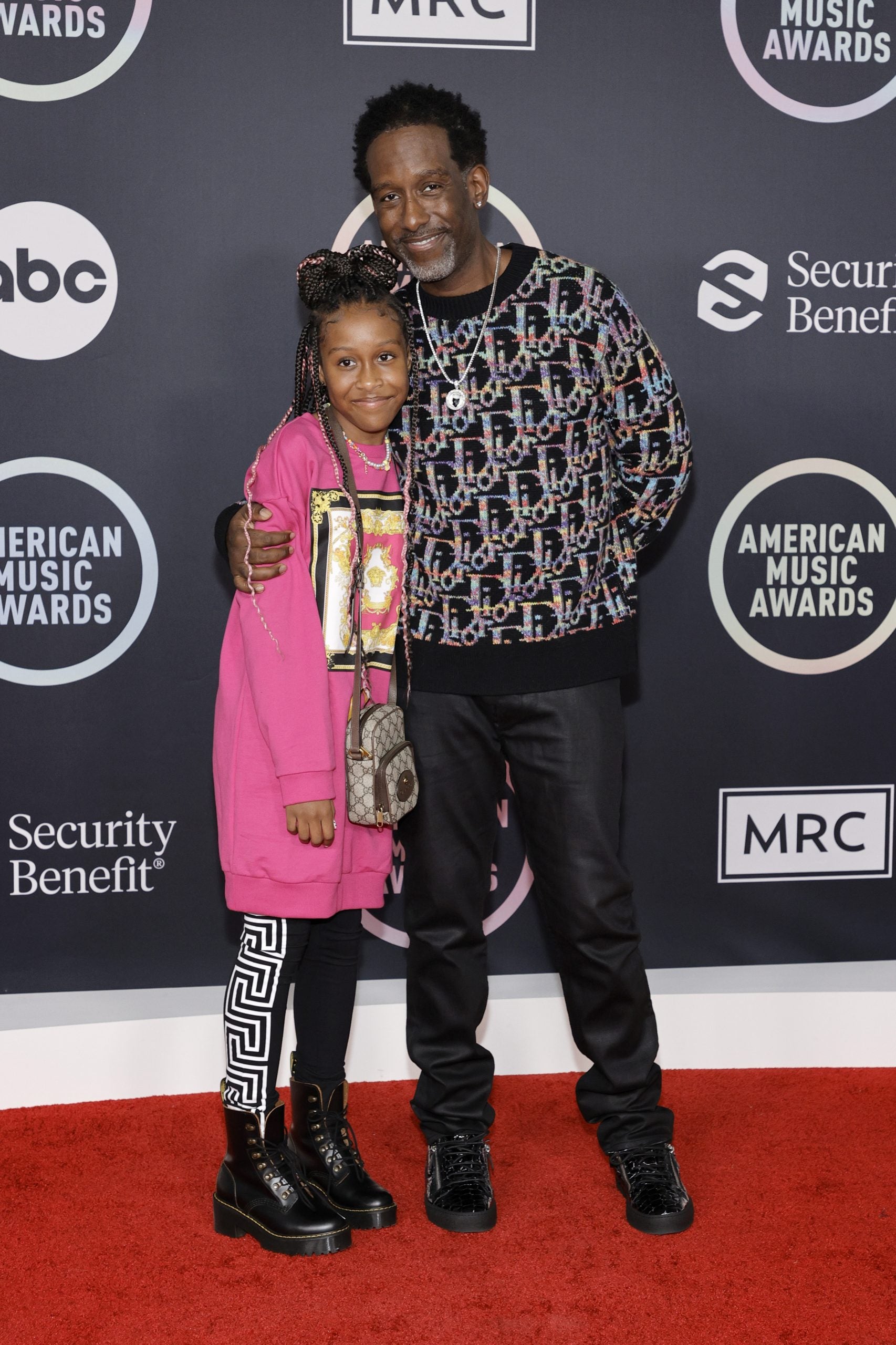Starz Light Up The 2021 AMA's Red Carpet