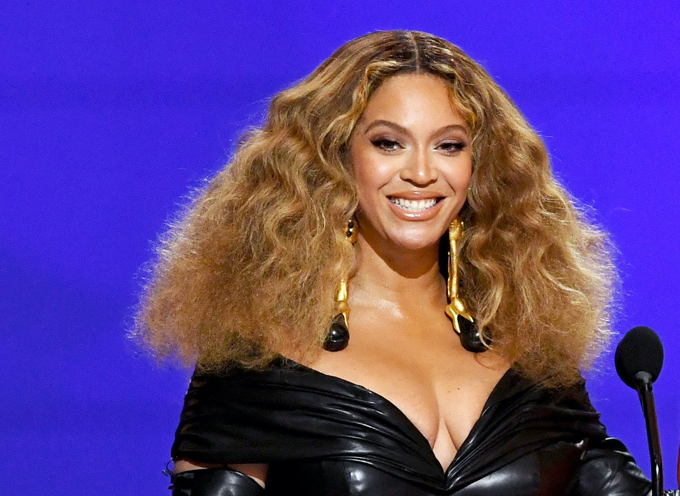 Drake, 'The Harder They Fall,' Regina King Snag NAACP Image Awards Noms