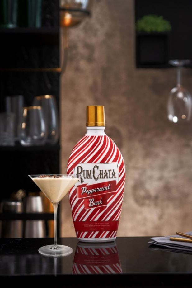 Let's Toast: 7 Christmas Cocktails To Get You Into The Holiday Spirit
