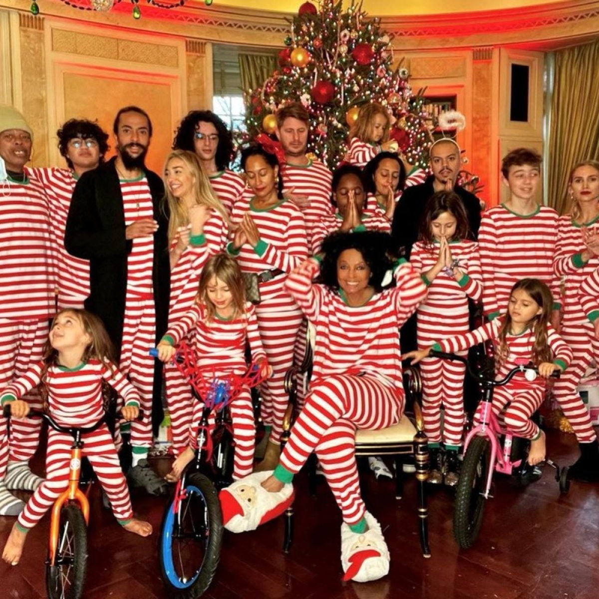 The Stars Celebrated Christmas 2021 With These Sweet And Stylish Holiday Photos