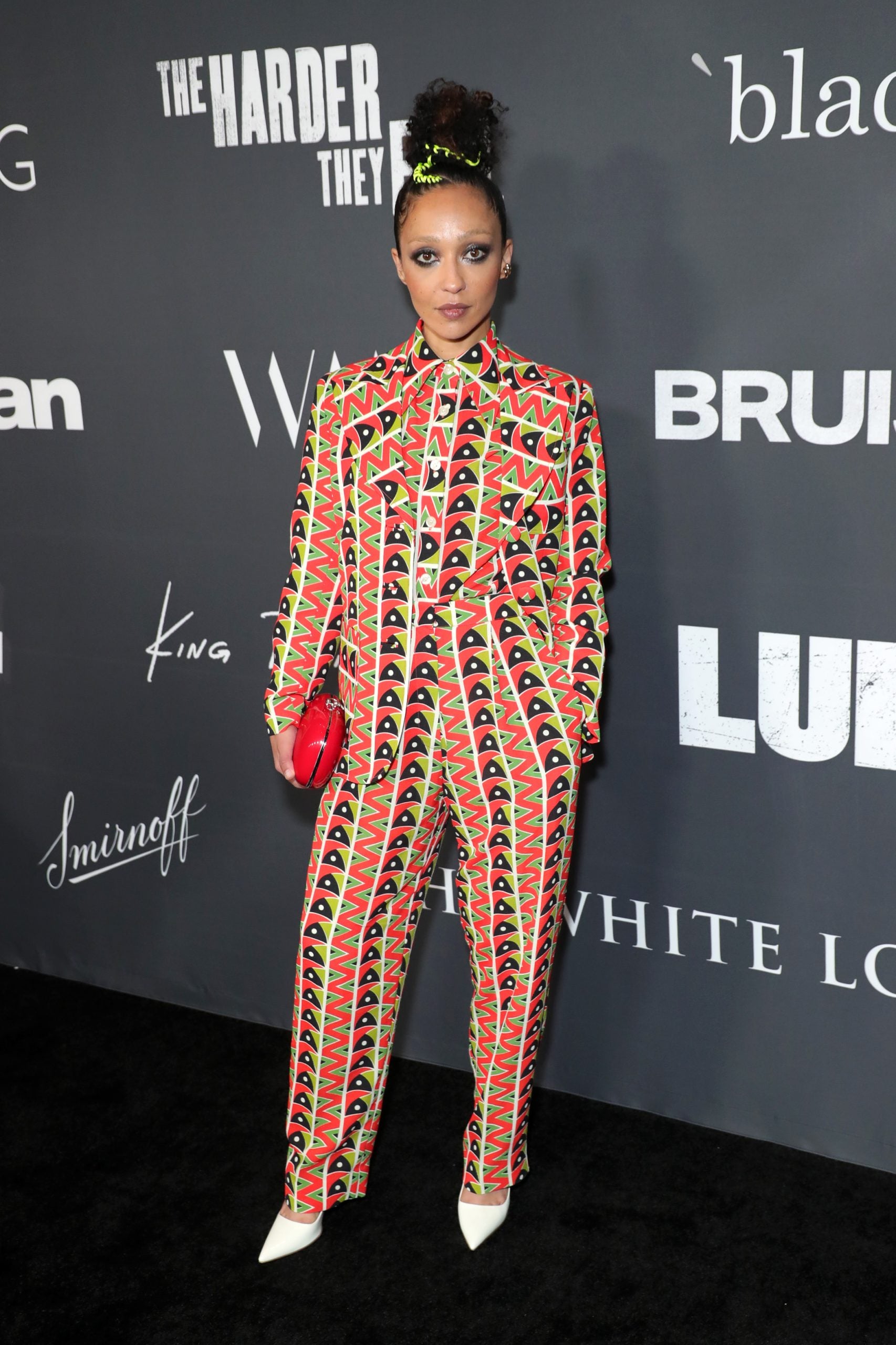 Star Gazing: Celebs Step Out From LA To MIA For Premieres Across The Country