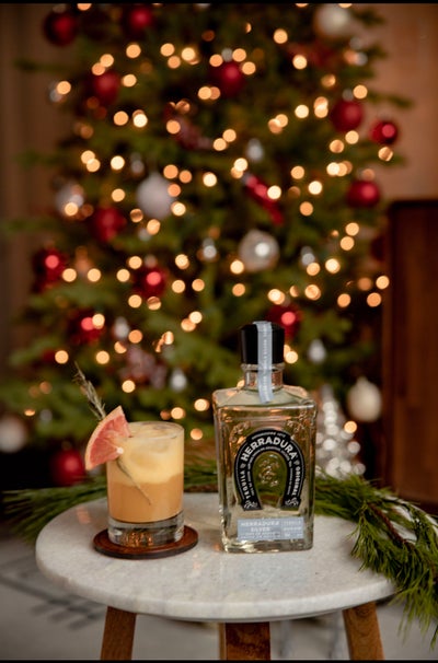 Let’s Toast: 7 Christmas Cocktails To Get You Into The Holiday Spirit