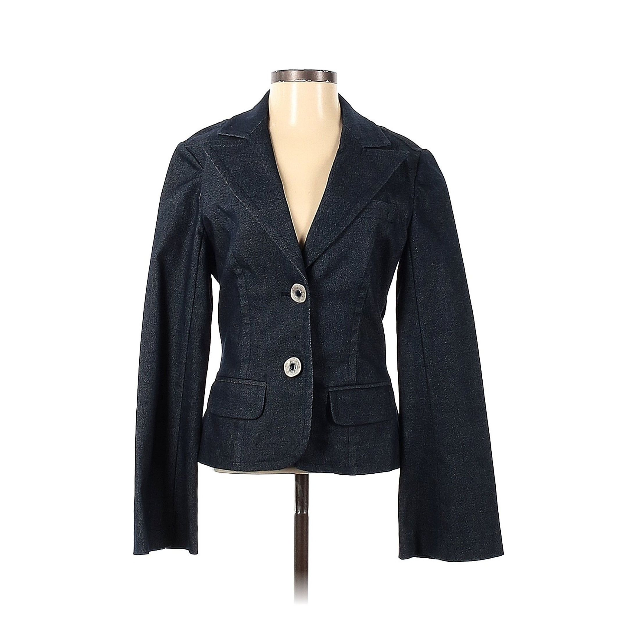 The "And Just Like That" Costume Designers Actually Thrifted From thredUP For The Show, And Now You Can Shop Their Selection