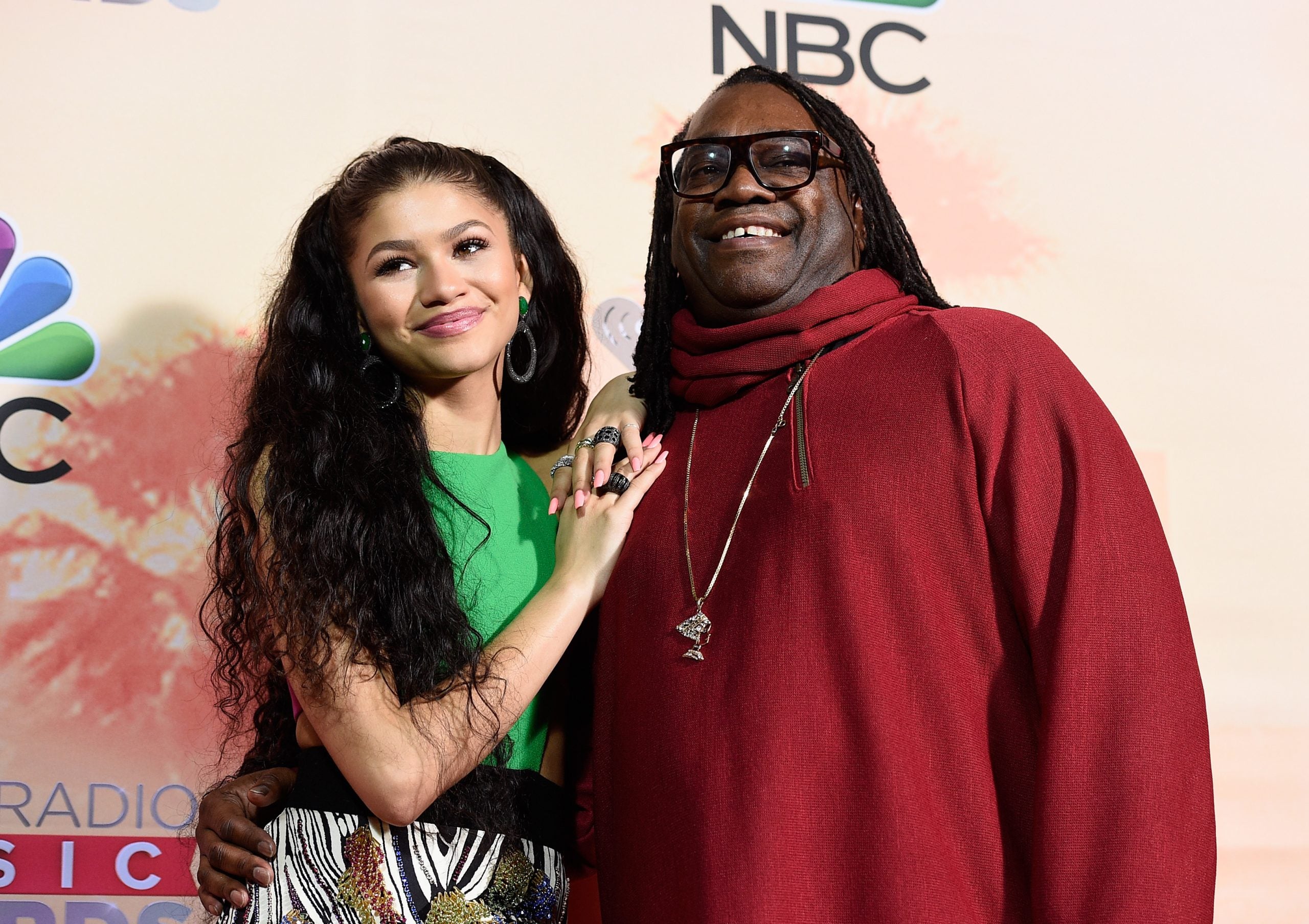 17 Sweet Photos Of Zendaya And Her Parents