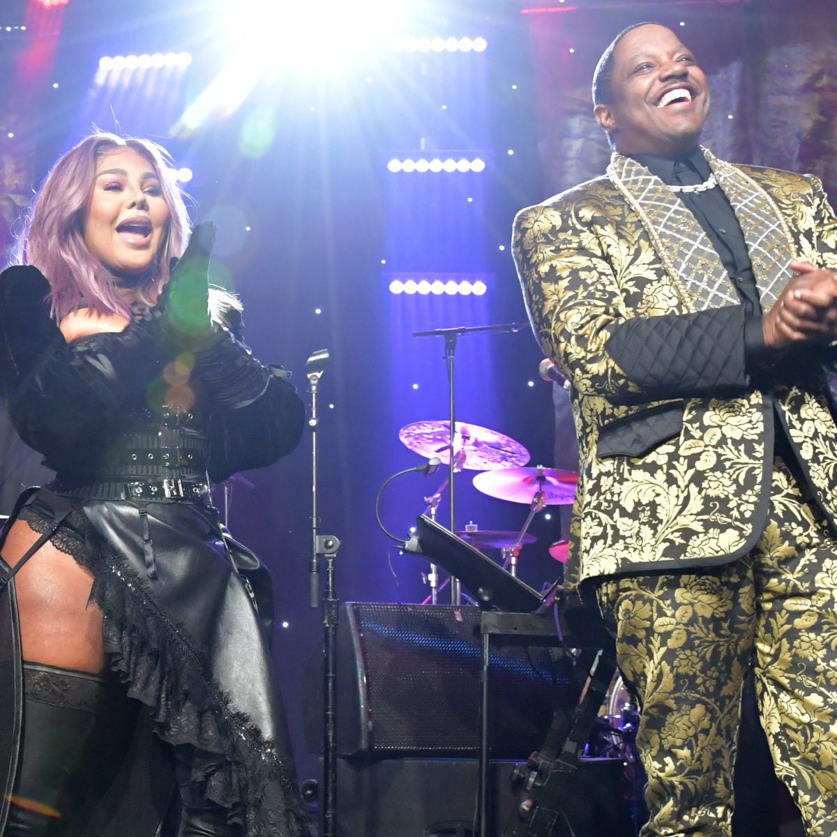 Lil Kim, Mase, Ja Rule And More To Hit The Stage With DJ Cassidy for Live 'Pass The Mic' Concert