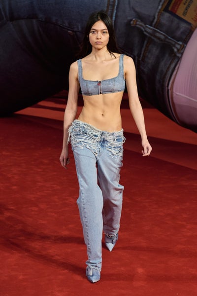 Low-Rise Jeans Were The Star Of Diesel’s Fall/Winter 2022 Runway Show