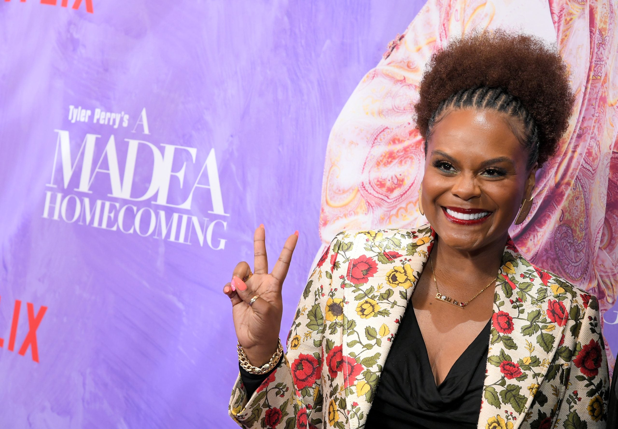 Star Gazing: Zoe Kravitz, Mary J. Blige, And More Crowd Courtside Seats, Red Carpets, And Private Parties