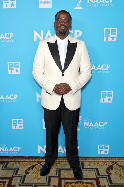 Black Hollywood Shines On The Red Carpet At The 2022 NAACP Image Awards