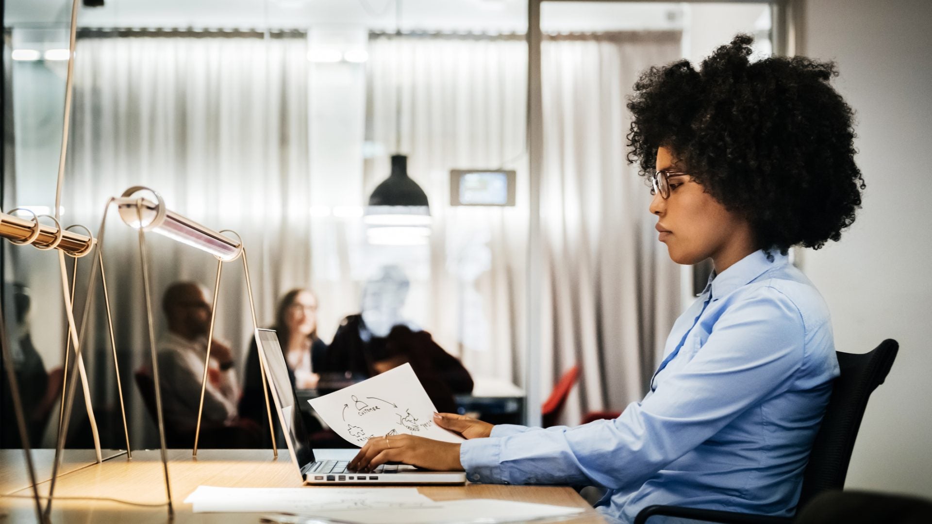 Report: U.S. House Compensation And Diversity Survey Shows Black Staff Underrepresented Among Senior Roles