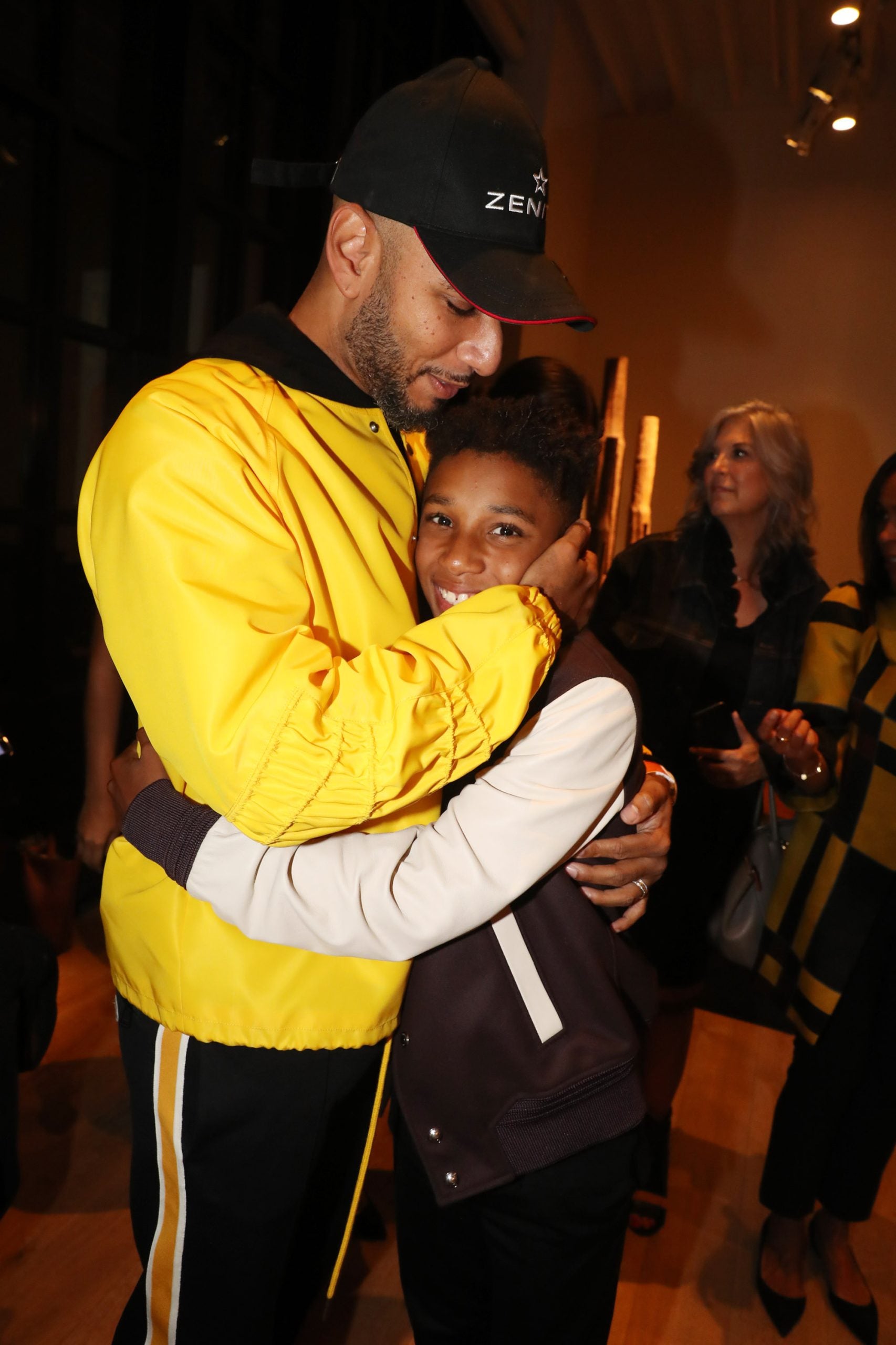 Swizz Beatz Took His Kids On A ‘Solo Dad Trip’ To London: Meet All Five Of Them