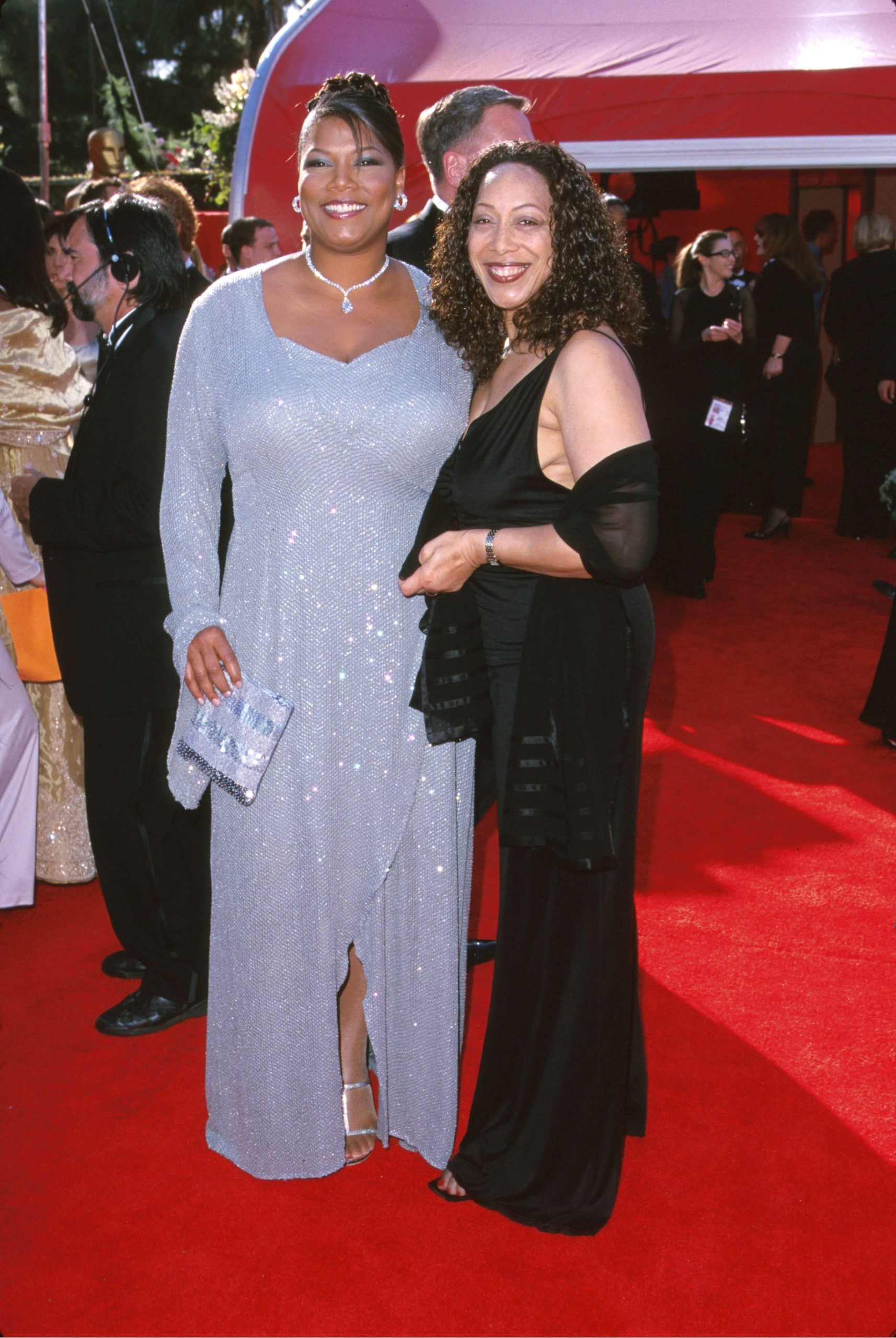 13 Photos Of Stars Attending The Academy Awards With Their Moms