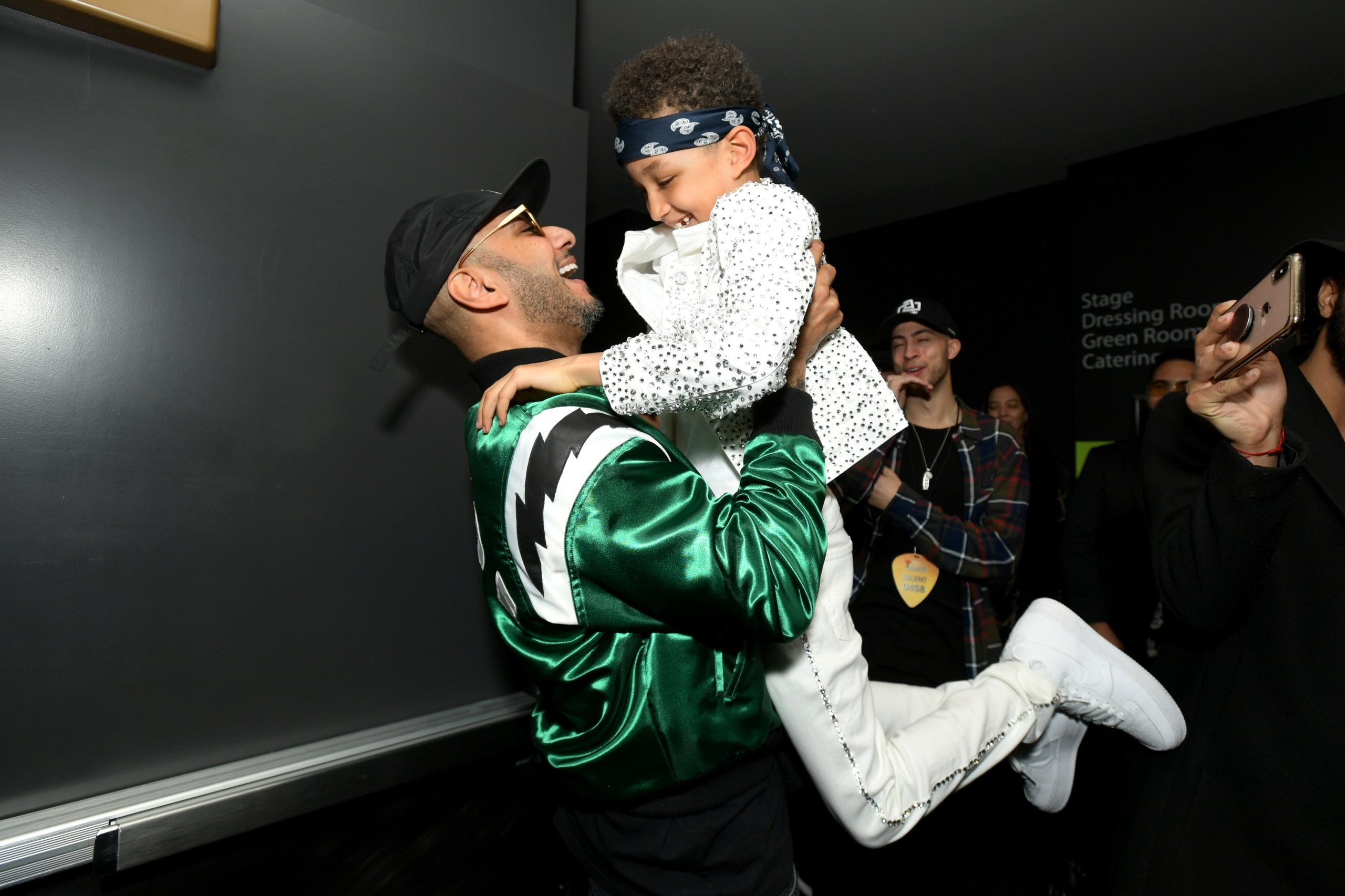 Swizz Beatz Took His Kids On A ‘Solo Dad Trip’ To London: Meet All Five Of Them