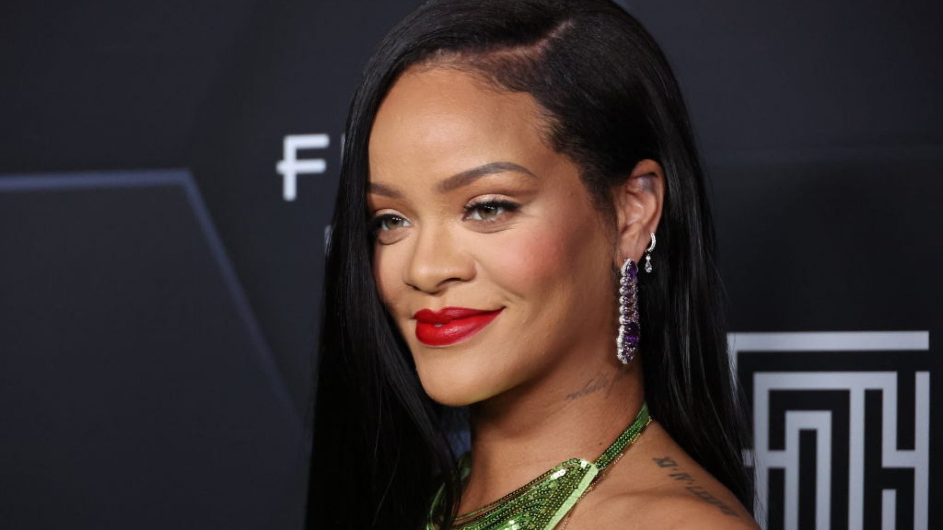 Rihanna Went Baby Shopping At Target And Here's What She Threw In Her Cart (And What She Should Have)