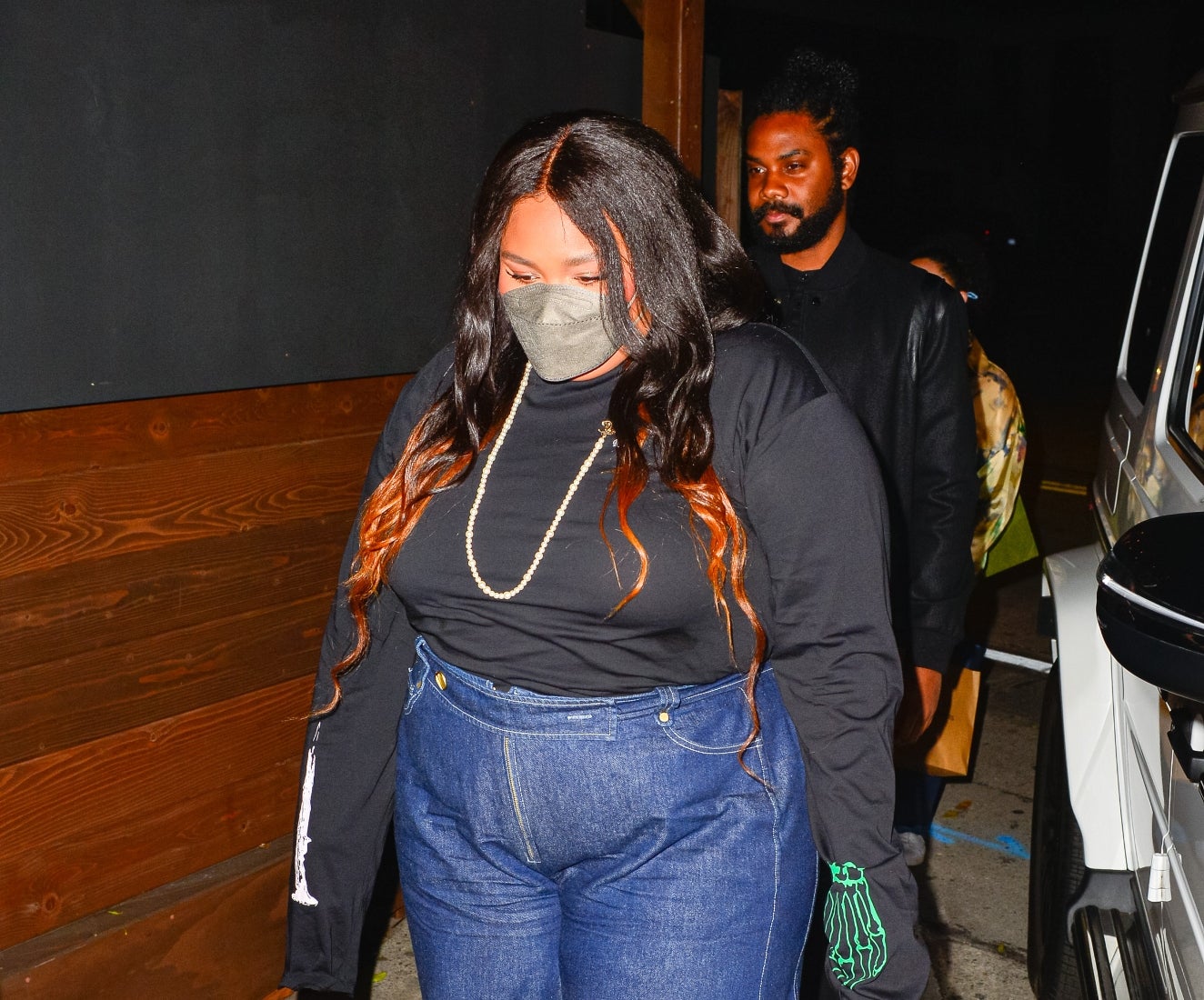 Lizzo Gives Fans A Peek At Her Mystery Beau