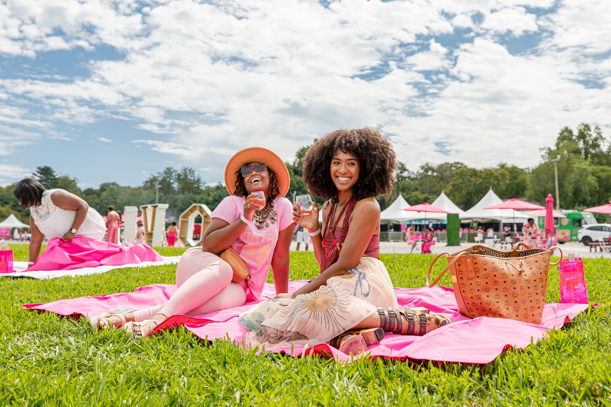 Black-Owned Célébrez en Rosé Wine and Music Festival Returns This Year To 4 Cities With “Improved Experience”