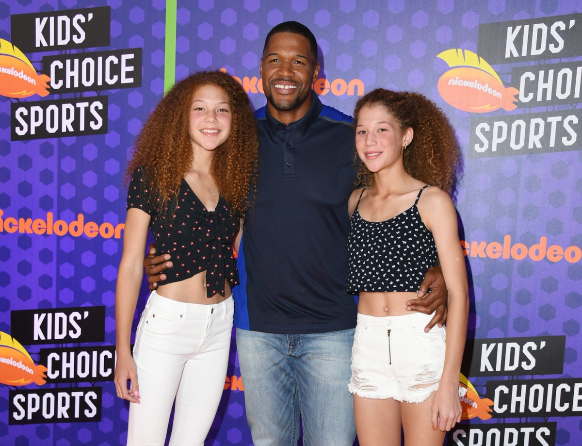 Michael Strahan's Daughters Are All Grown Up As Isabella Makes ...