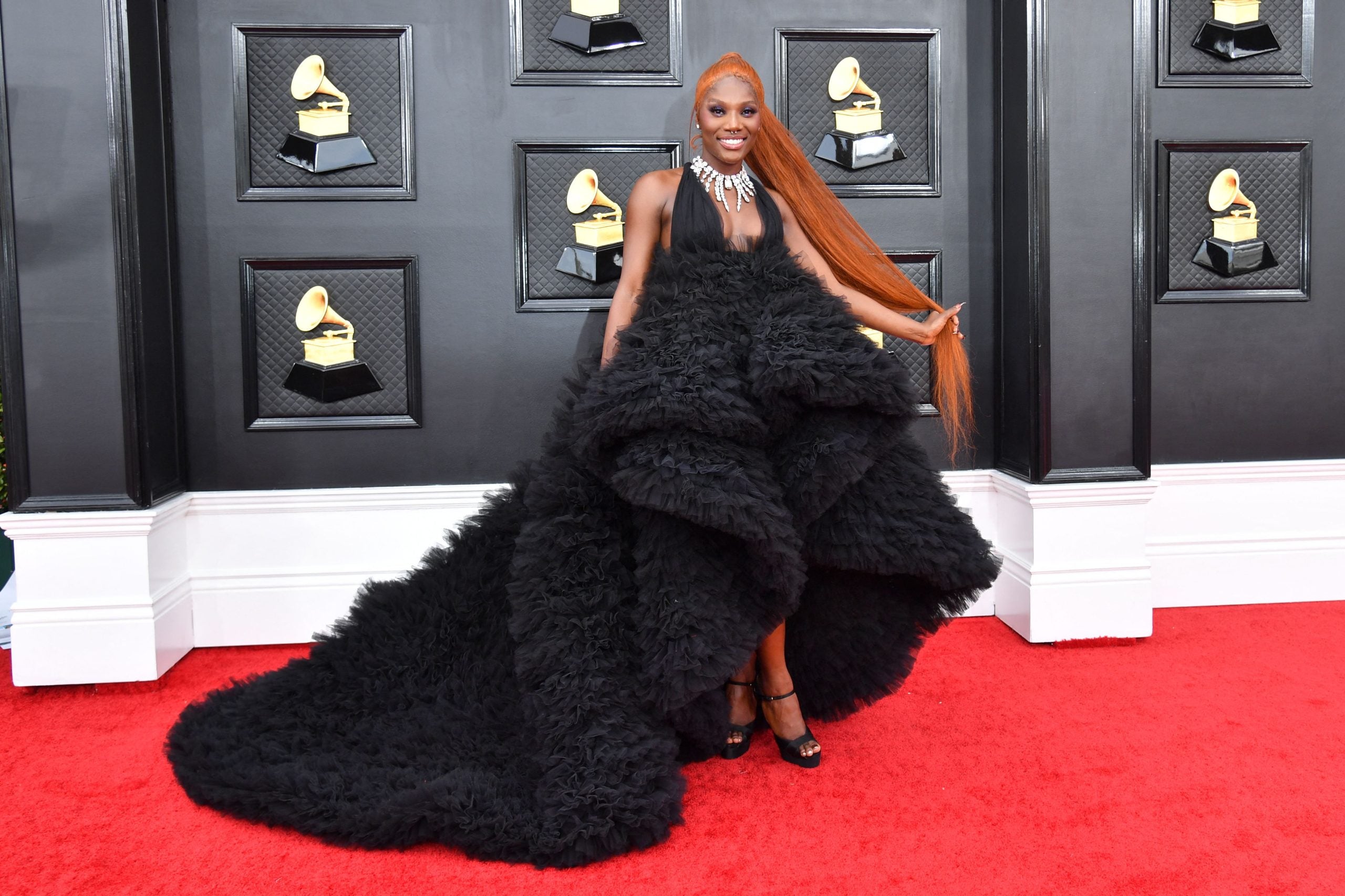The Hottest Celeb Looks From The 2022 Grammys Red Carpet
