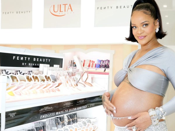 Rihanna’s Best Maternity Style Moments