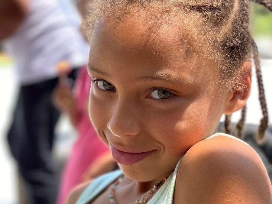 9-Year-Old Riley Curry Can Throw Down In The Kitchen: ‘I Learned From The Best!’
