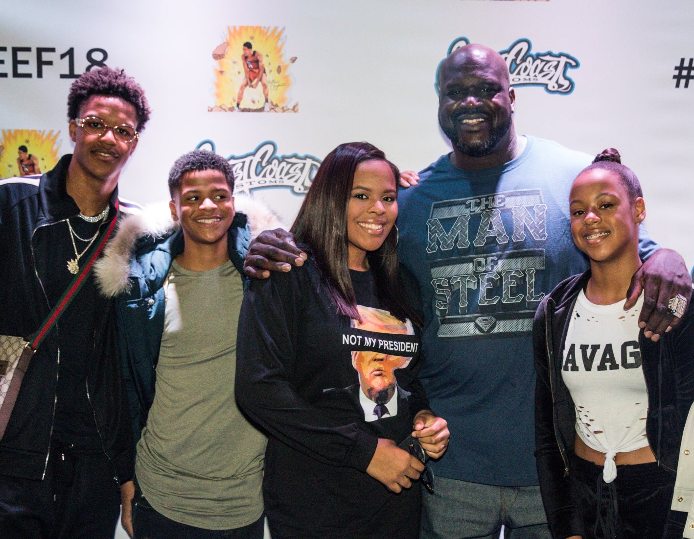 Shaquille O'Neal, an NBA legend, is a loving father of sιx children