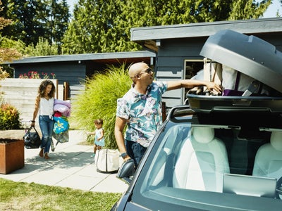 Road Tripping For Memorial Day Weekend? 10 Essentials You Should Bring