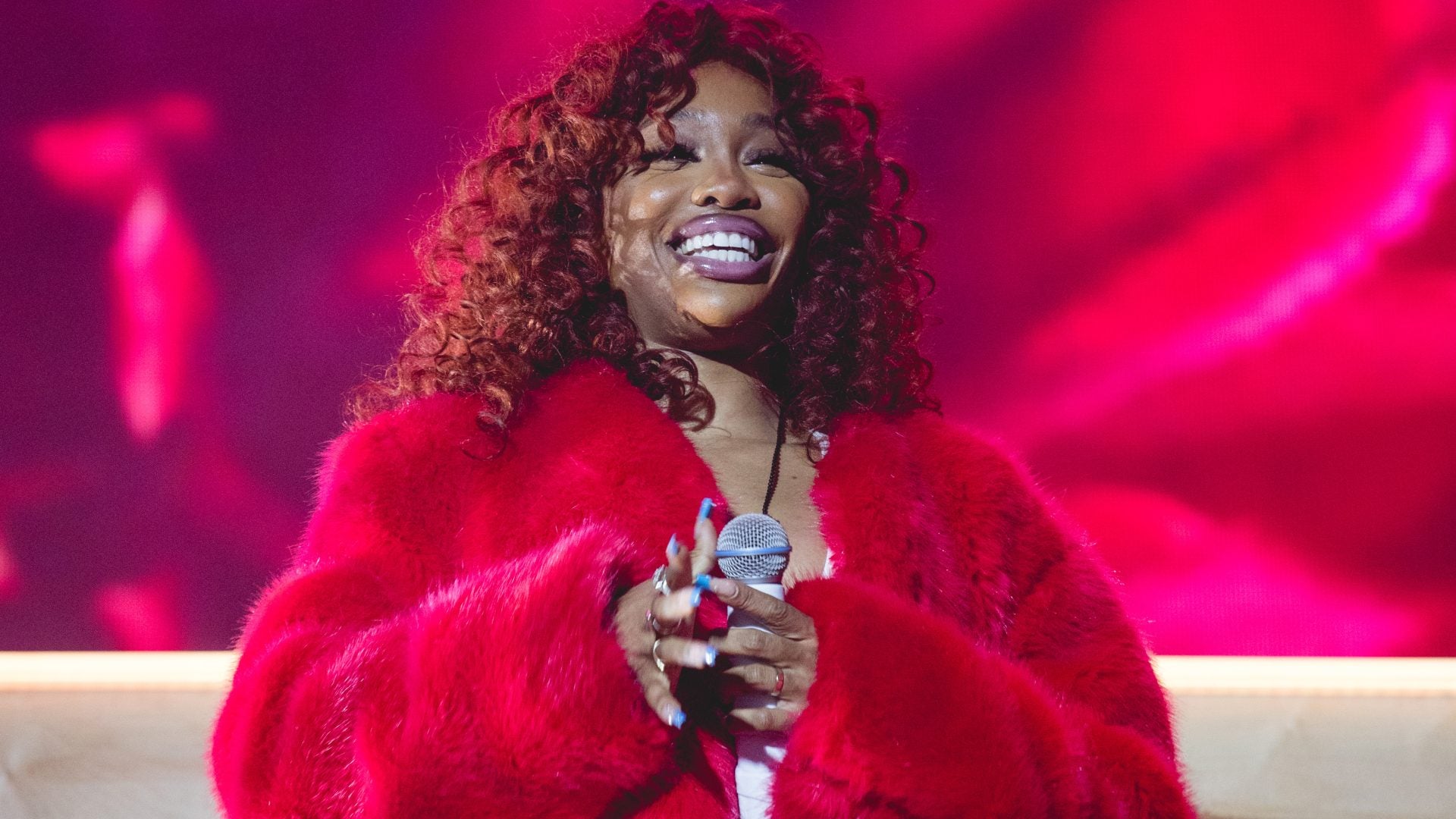SZA Talks Protecting Her Mental Health From 'Psychosis Inducing' Music Industry And Online Scrutiny