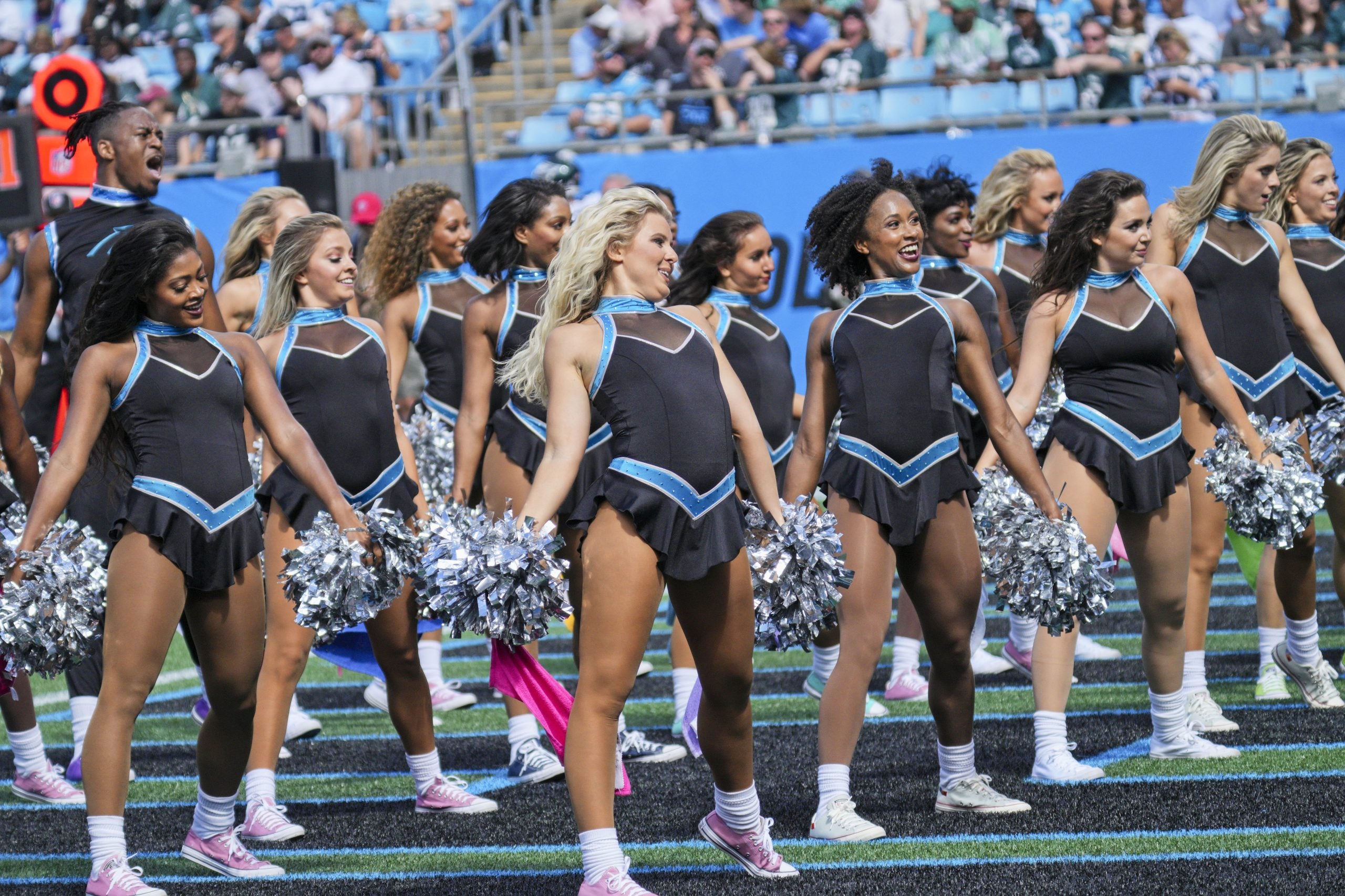 Meet Justine Lindsay, The NFL’s First Openly Trans Cheerleader