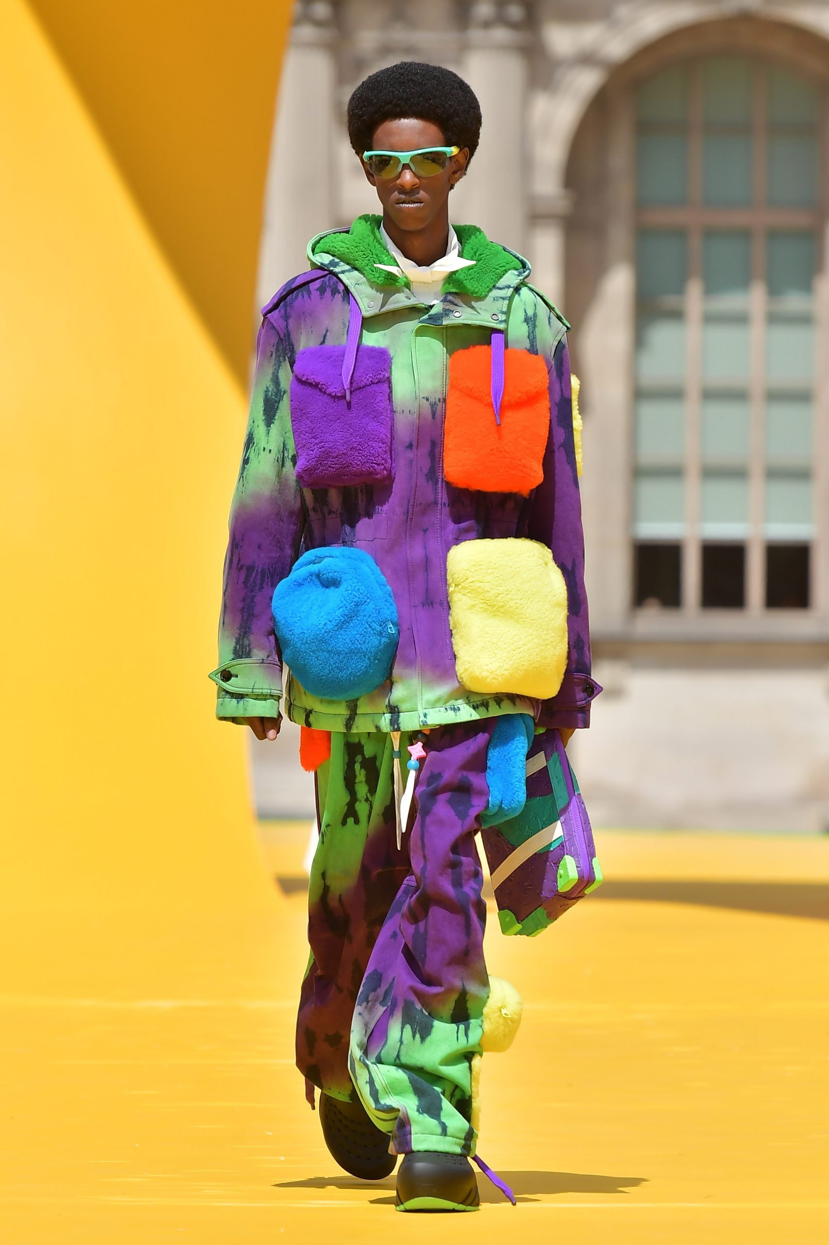 Virgil Was Here  In Honour of Virgil Abloh - Louis Vuitton Men's  Spring/Summer 2022 Show 