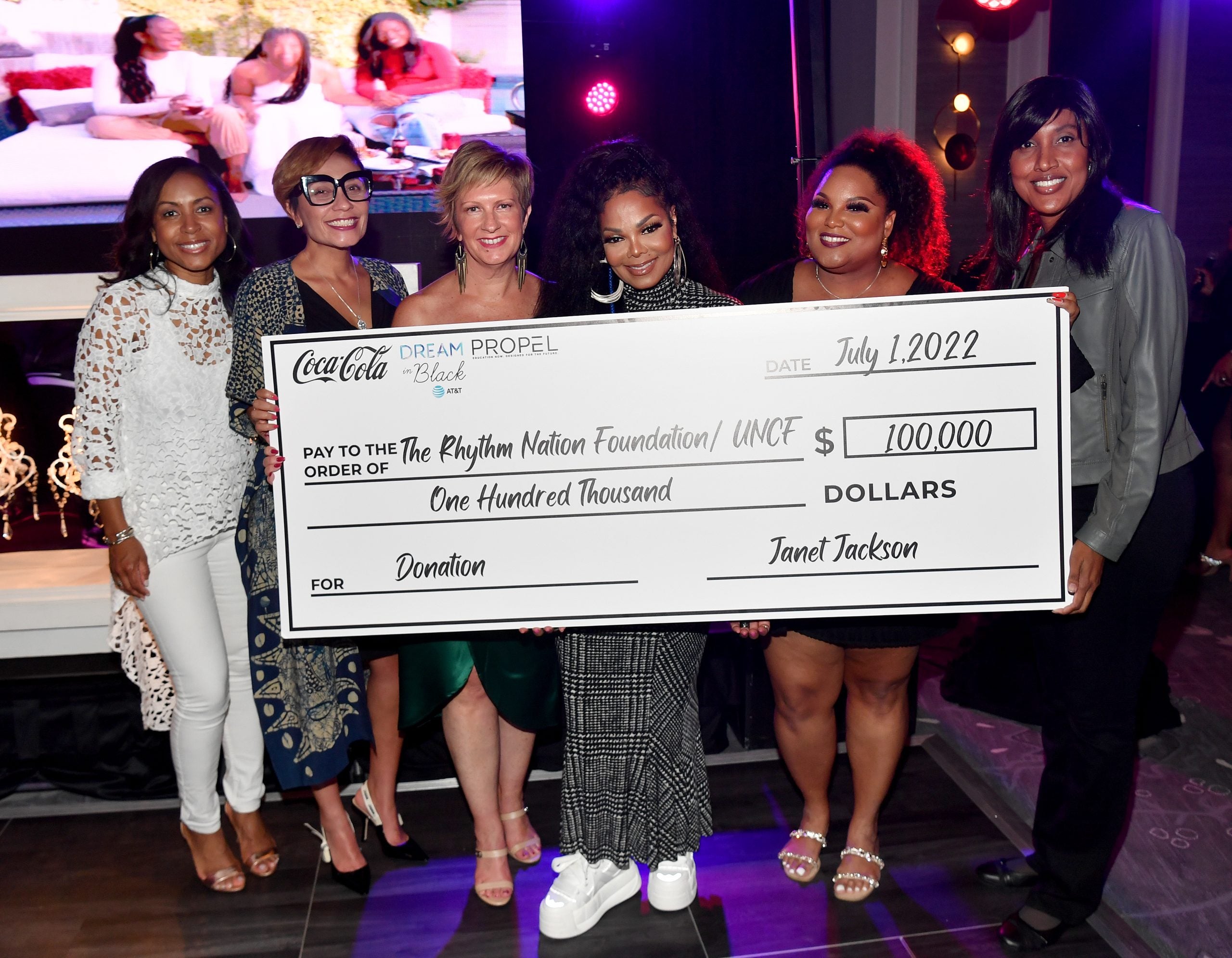 Janet Jackson honored during Essence Festival at #BeBold Dinner Presented by Coca-Cola 