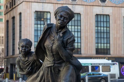 Philadelphia Faces Backlash For Choice Of Harriet Tubman Statue Sculptor And Excluding Black Artists