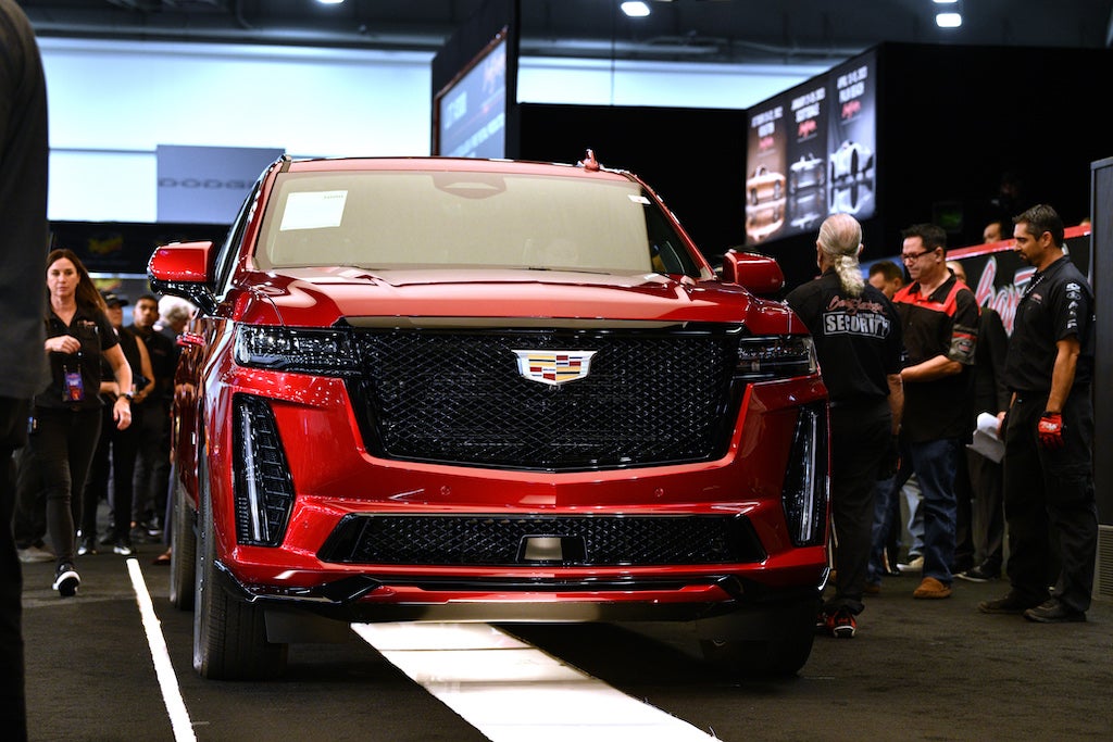 First Ever Escalade-V Raises $500,000 At Barrett-Jackson To Benefit Michigan’s Only HBCU