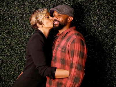 Robyn And Juan Dixon Just Got Their Marriage License