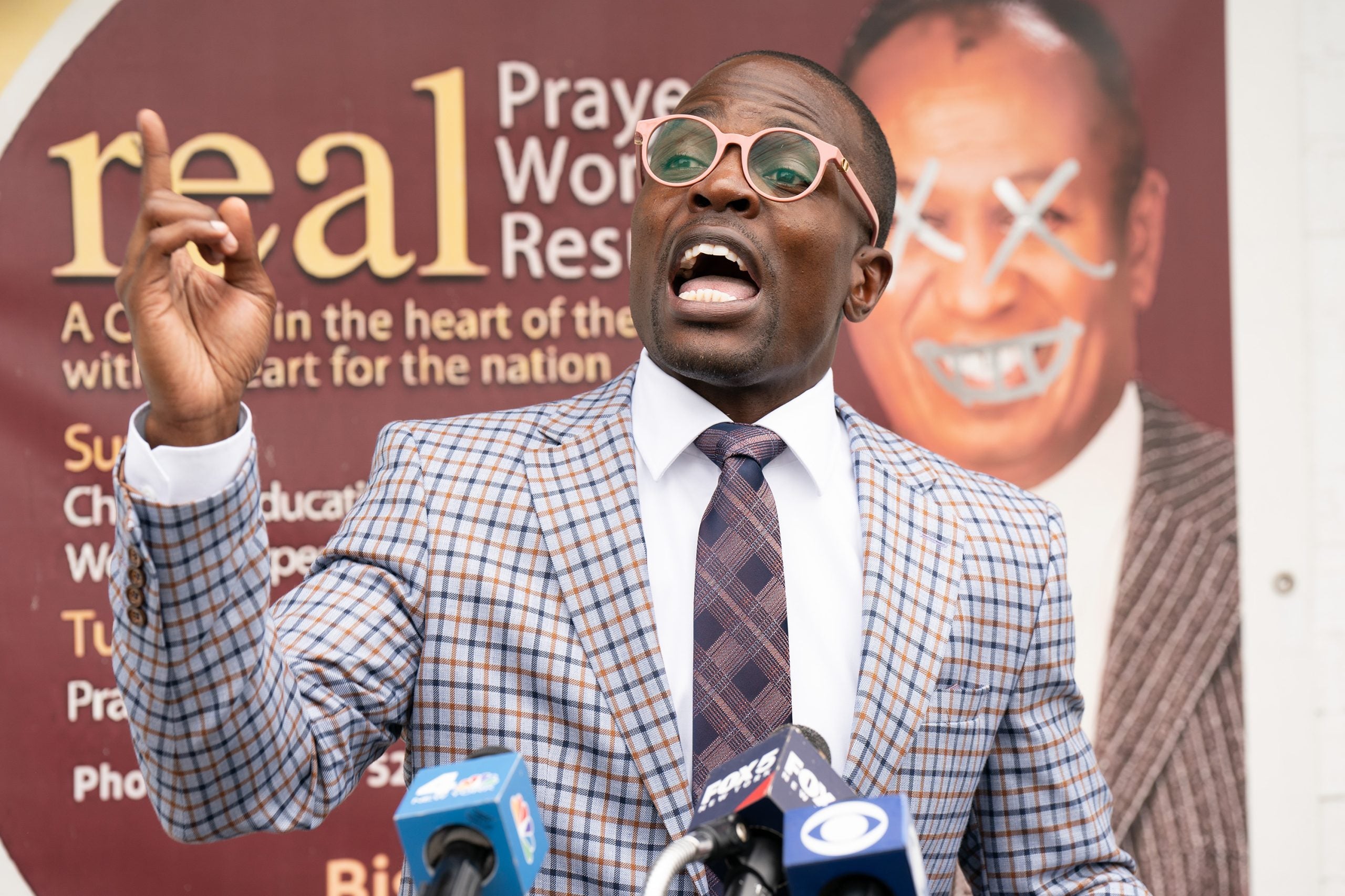 Brooklyn Bishop Denies Setting Up Church Robbery