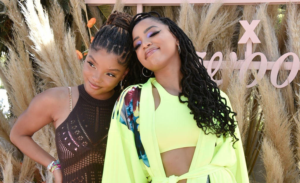 15 Celebrity Sisters We Love