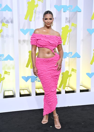 Roundup: The Best Looks From The 2022 MTV Awards